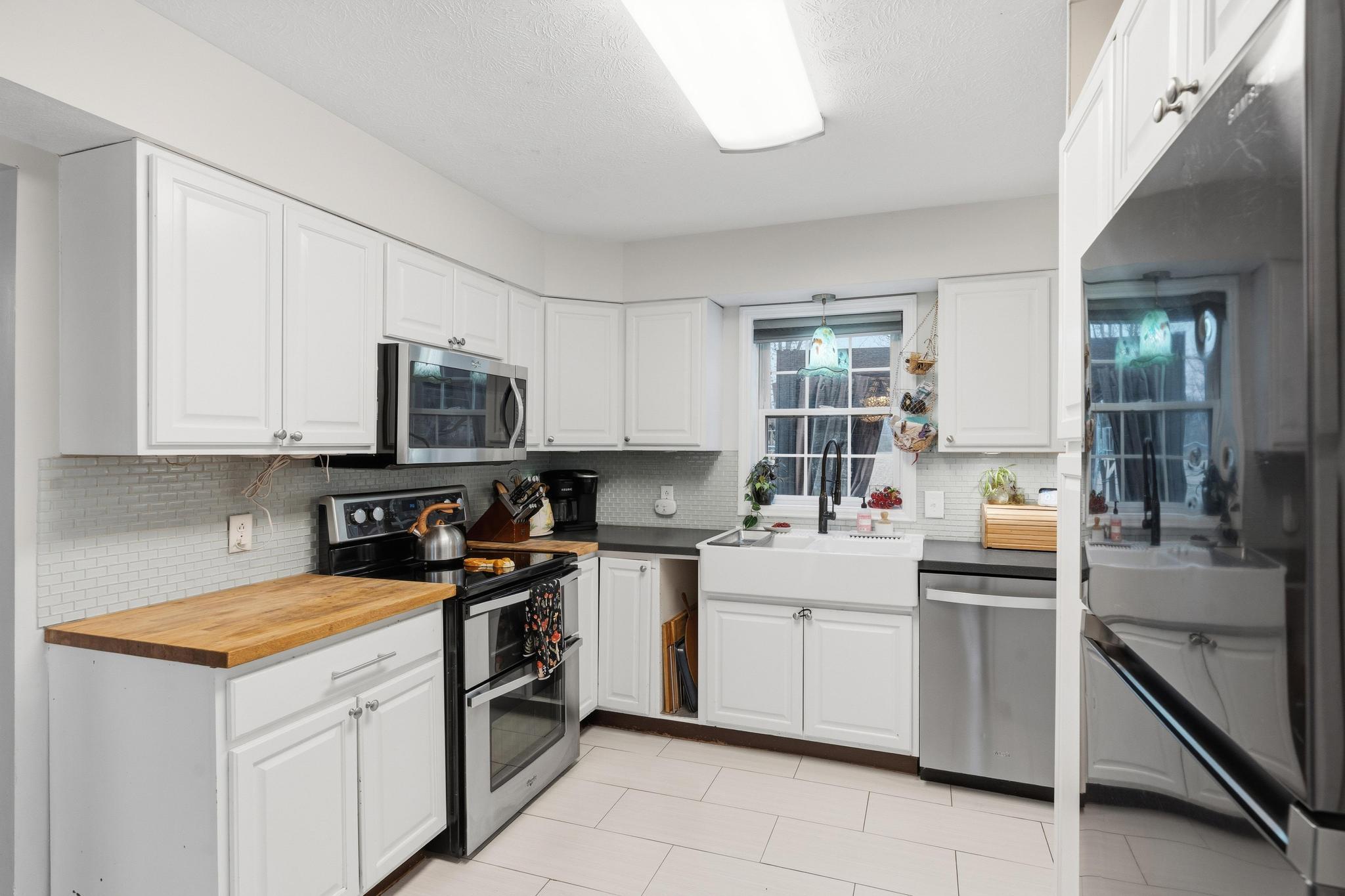 4455 Derr Road, Springfield, Ohio 45503