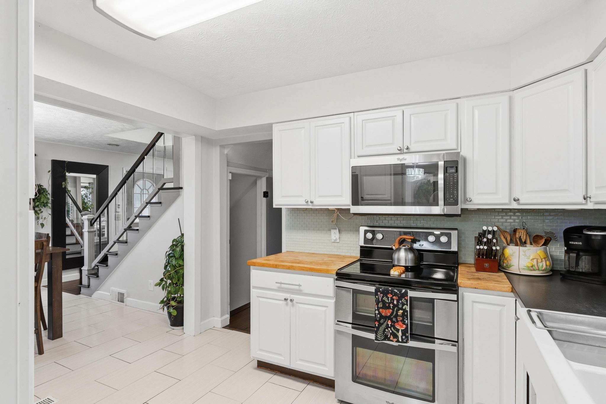 4455 Derr Road, Springfield, Ohio 45503