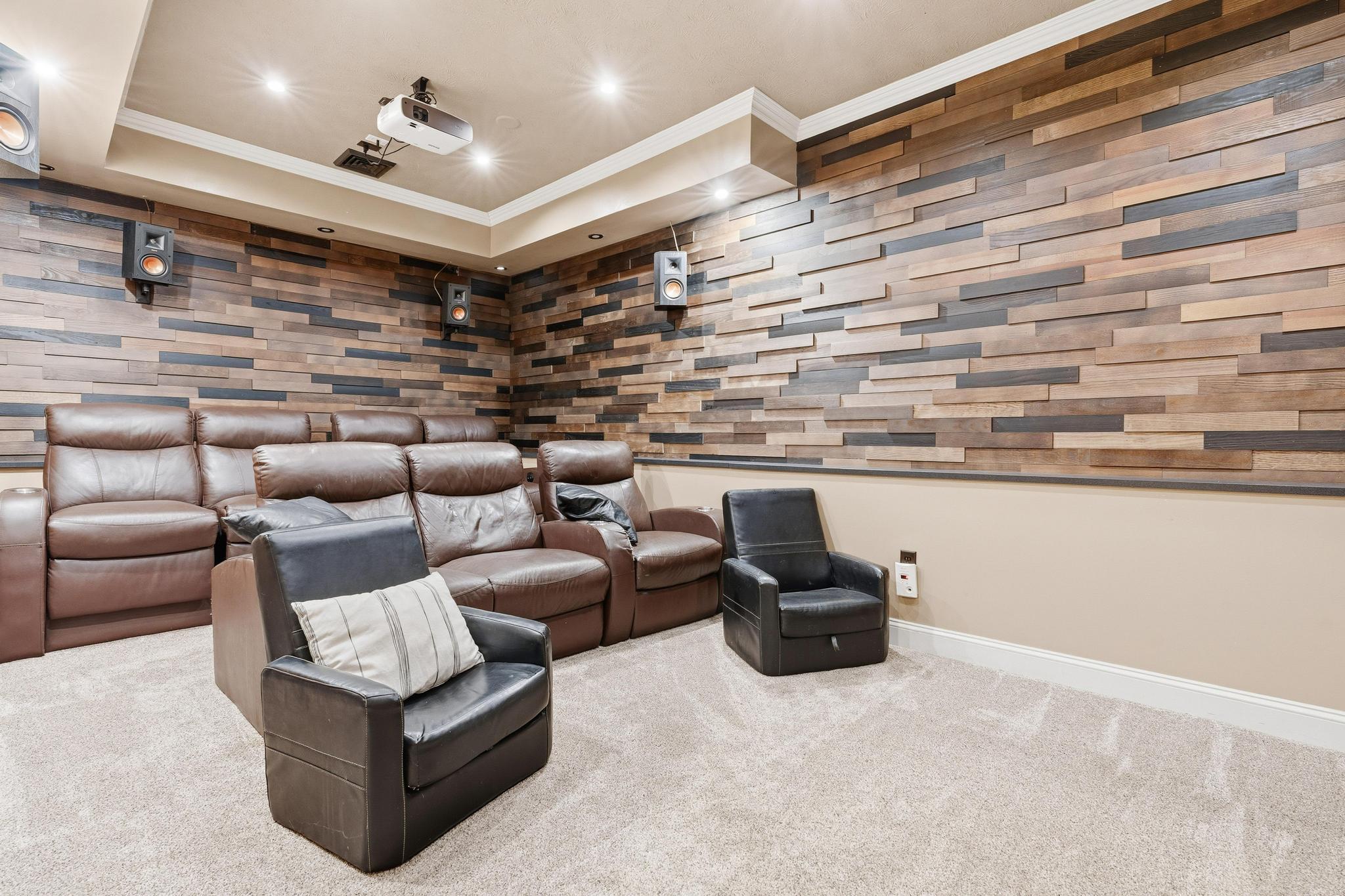 4455 Derr Road, Springfield, Ohio 45503