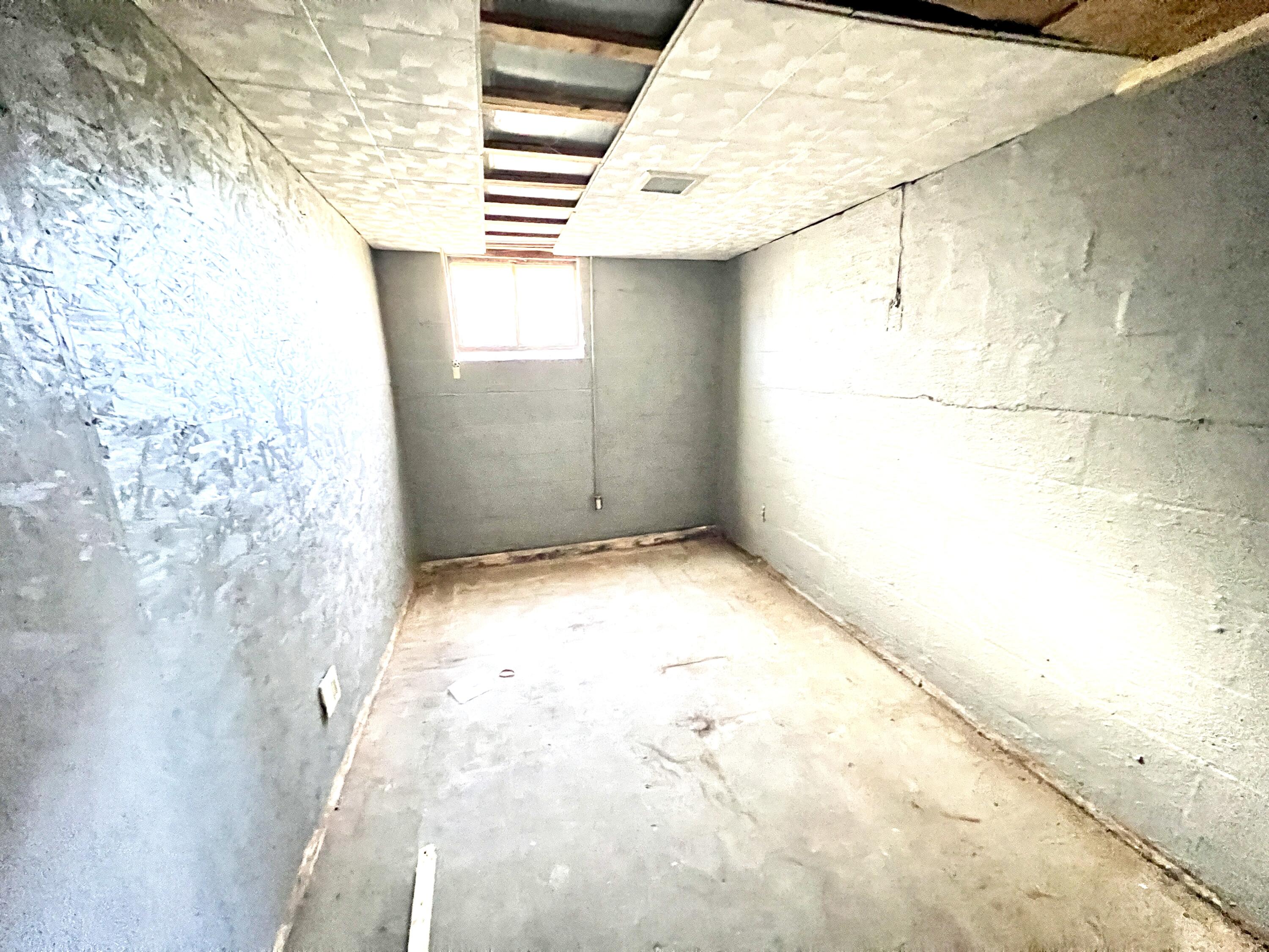 3145 Troy Road, Springfield, Ohio 45504