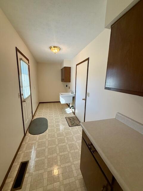 3305 Turner Drive, Springfield, Ohio 45504