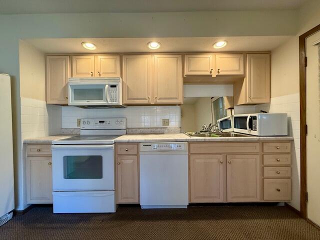 3305 Turner Drive, Springfield, Ohio 45504