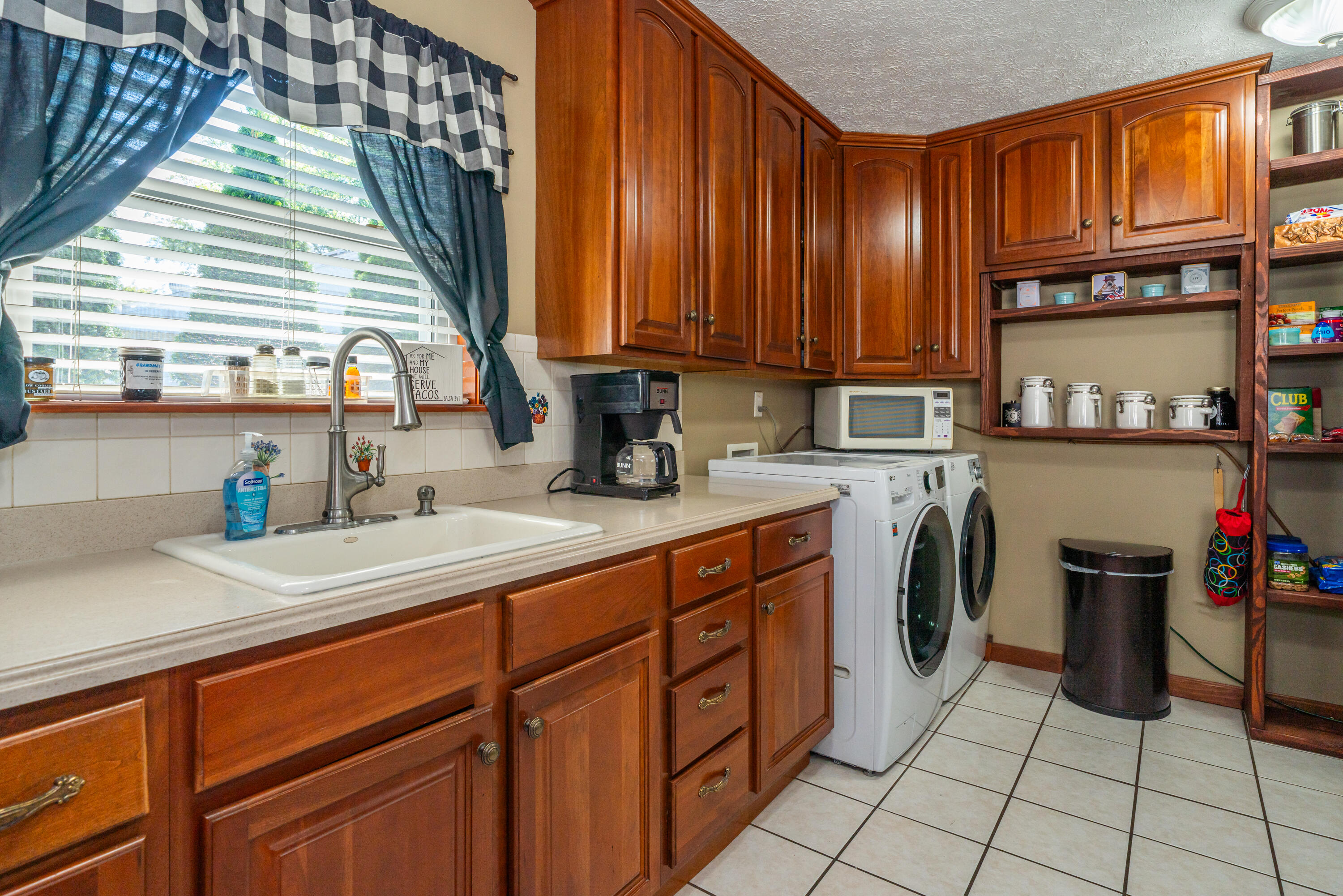 5302 Rawlings Drive, Dayton, Ohio 45432