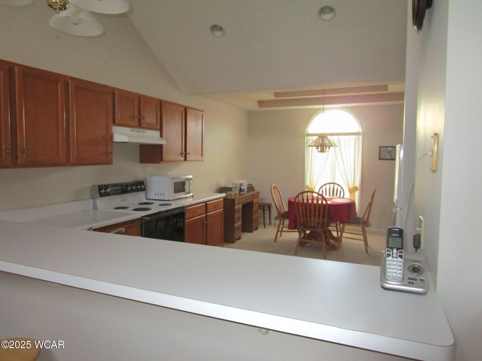 104 Oak Lane Lane, Kenton, Ohio