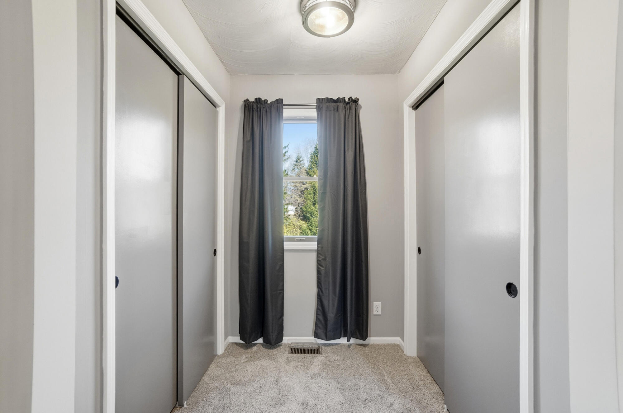 624 Aberfelda Drive, Springfield, Ohio 45504