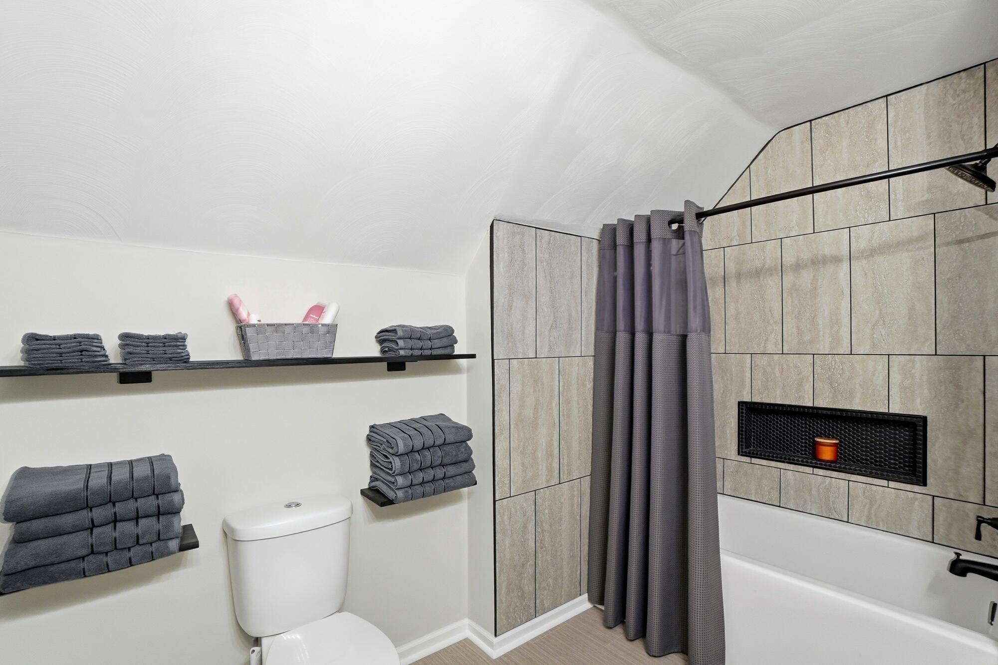 624 Aberfelda Drive, Springfield, Ohio 45504