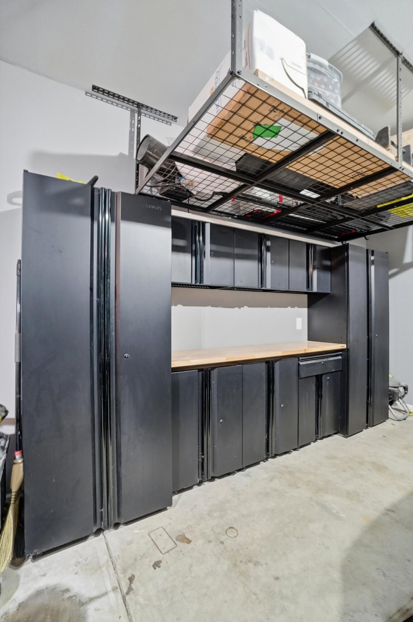 624 Aberfelda Drive, Springfield, Ohio 45504