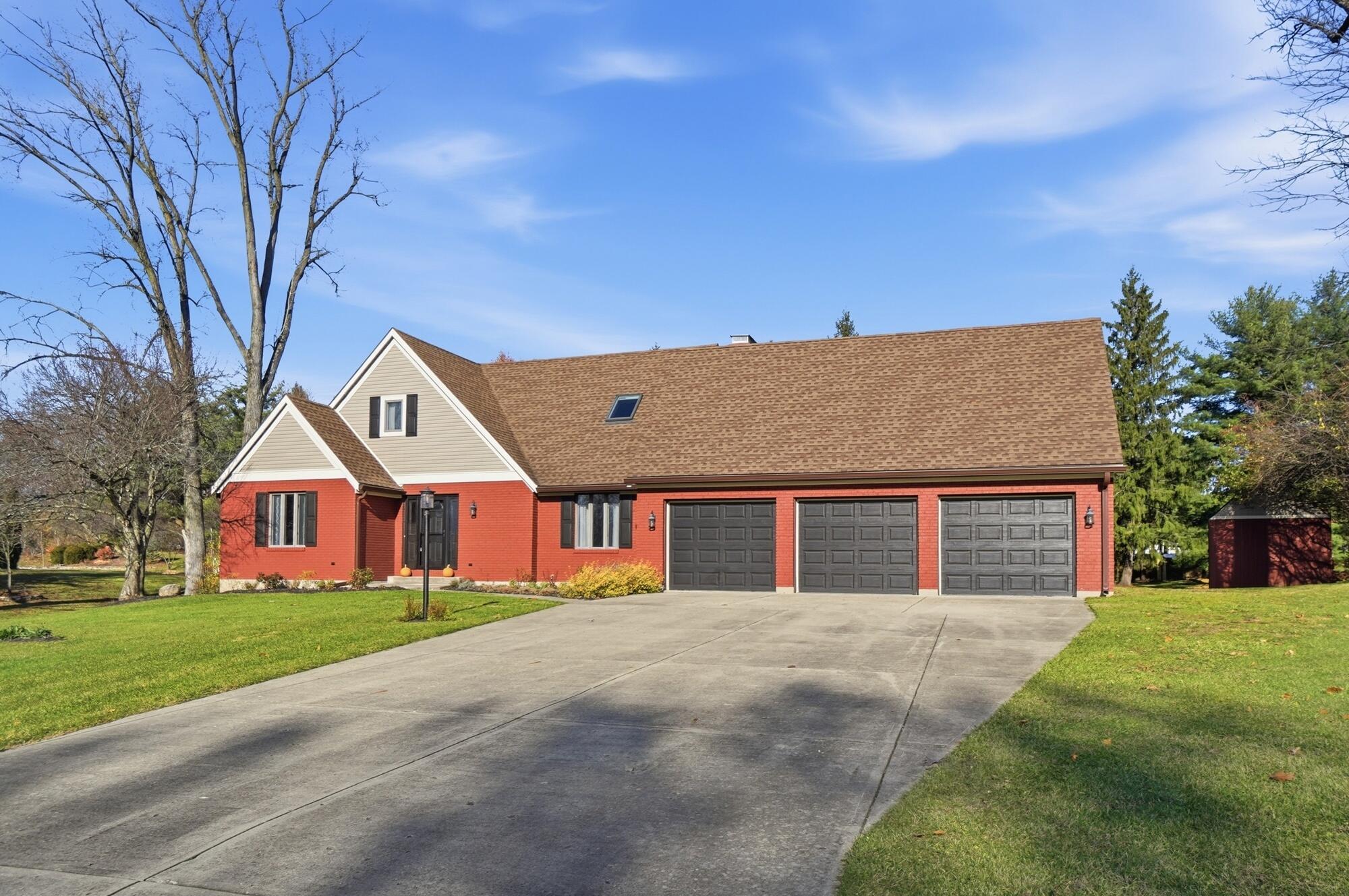 624 Aberfelda Drive, Springfield, Ohio 45504