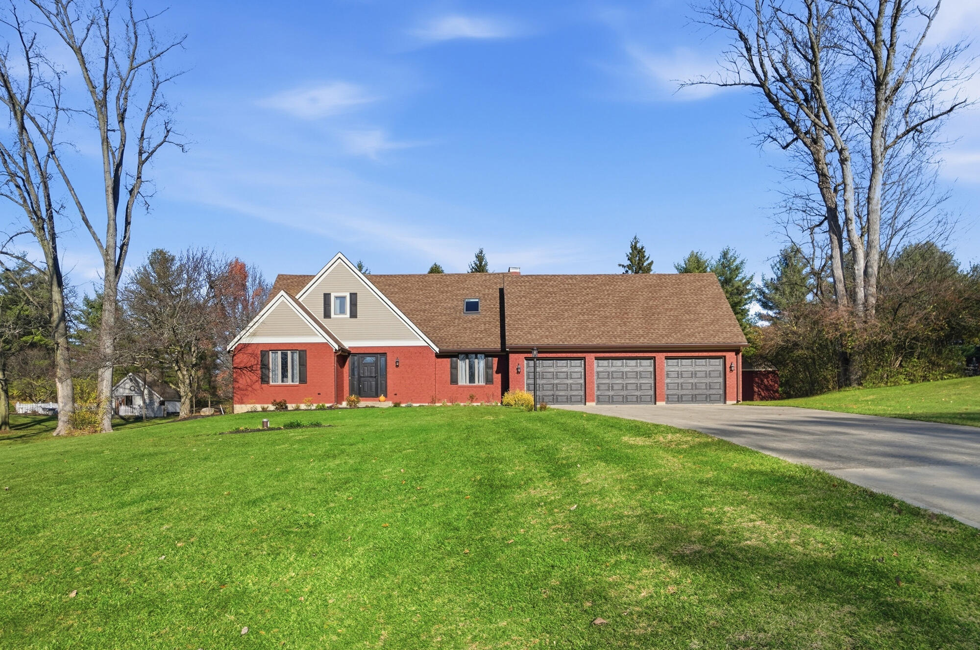 624 Aberfelda Drive, Springfield, Ohio 45504