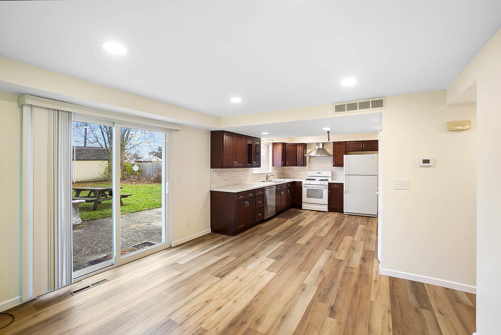 6504 Menlo Way, Huber Heights, Ohio 45424