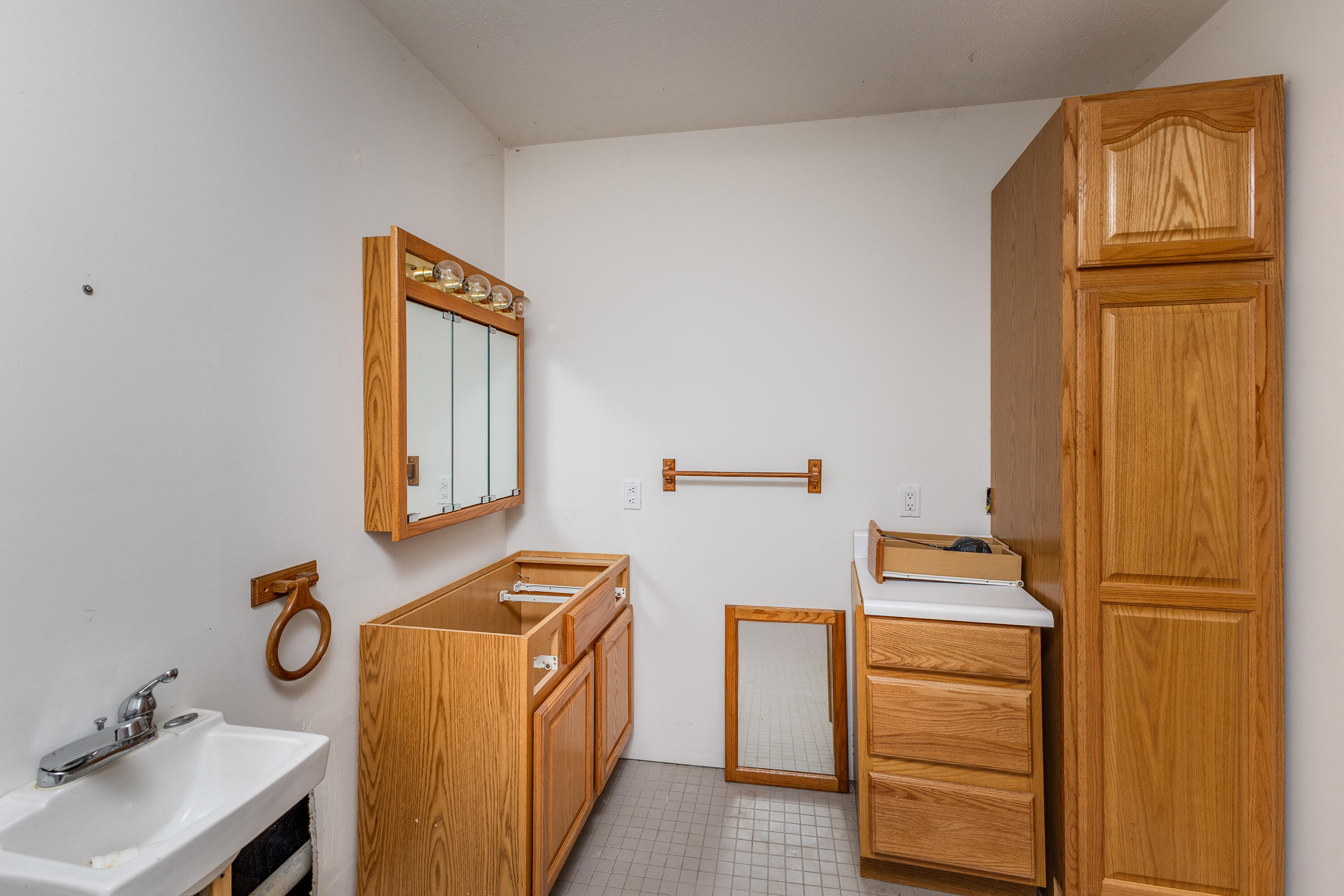 1228 Alta Vista Drive, Dayton, Ohio 45420