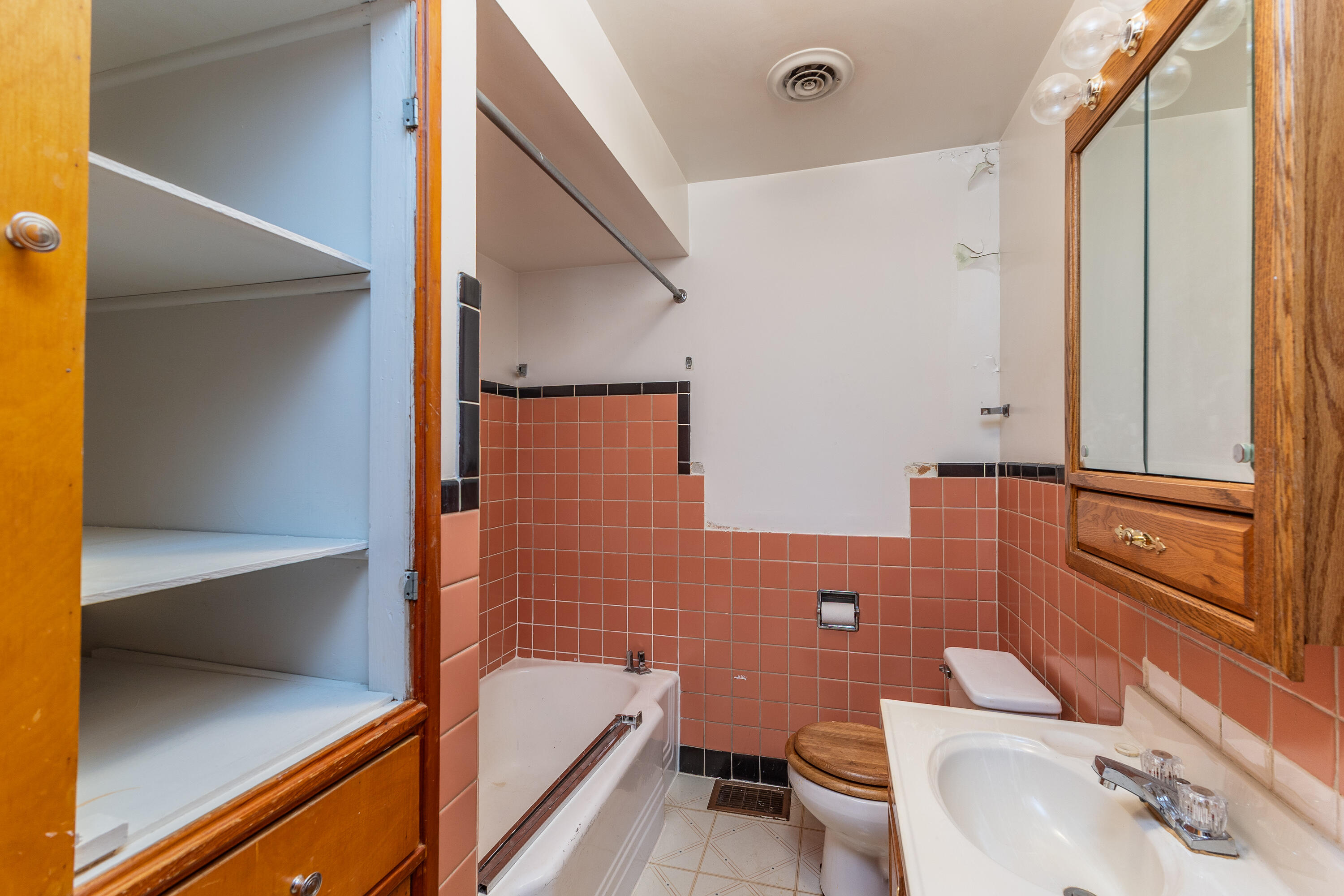 1228 Alta Vista Drive, Dayton, Ohio 45420