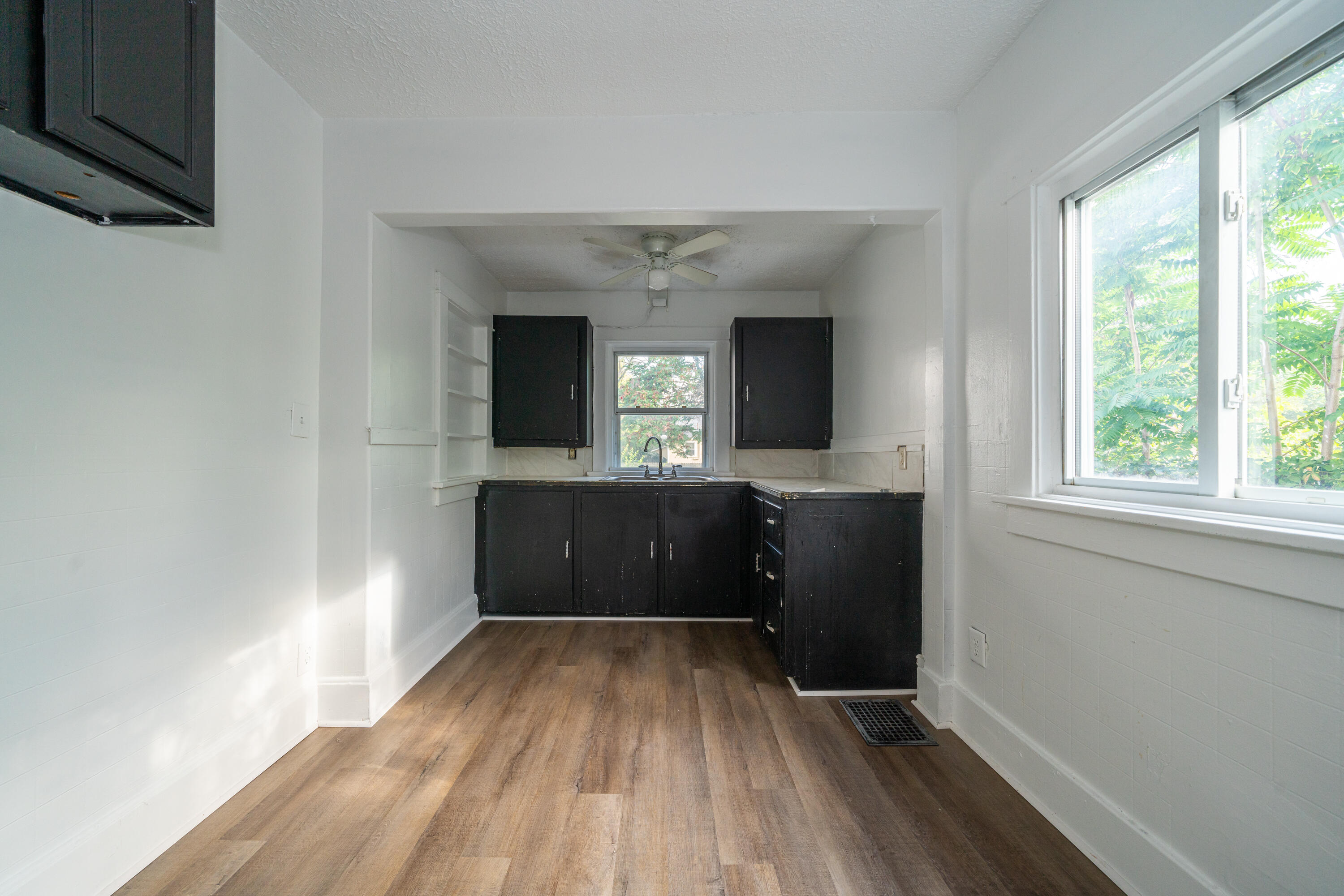 3805 Hoover Avenue, Dayton, Ohio 45402