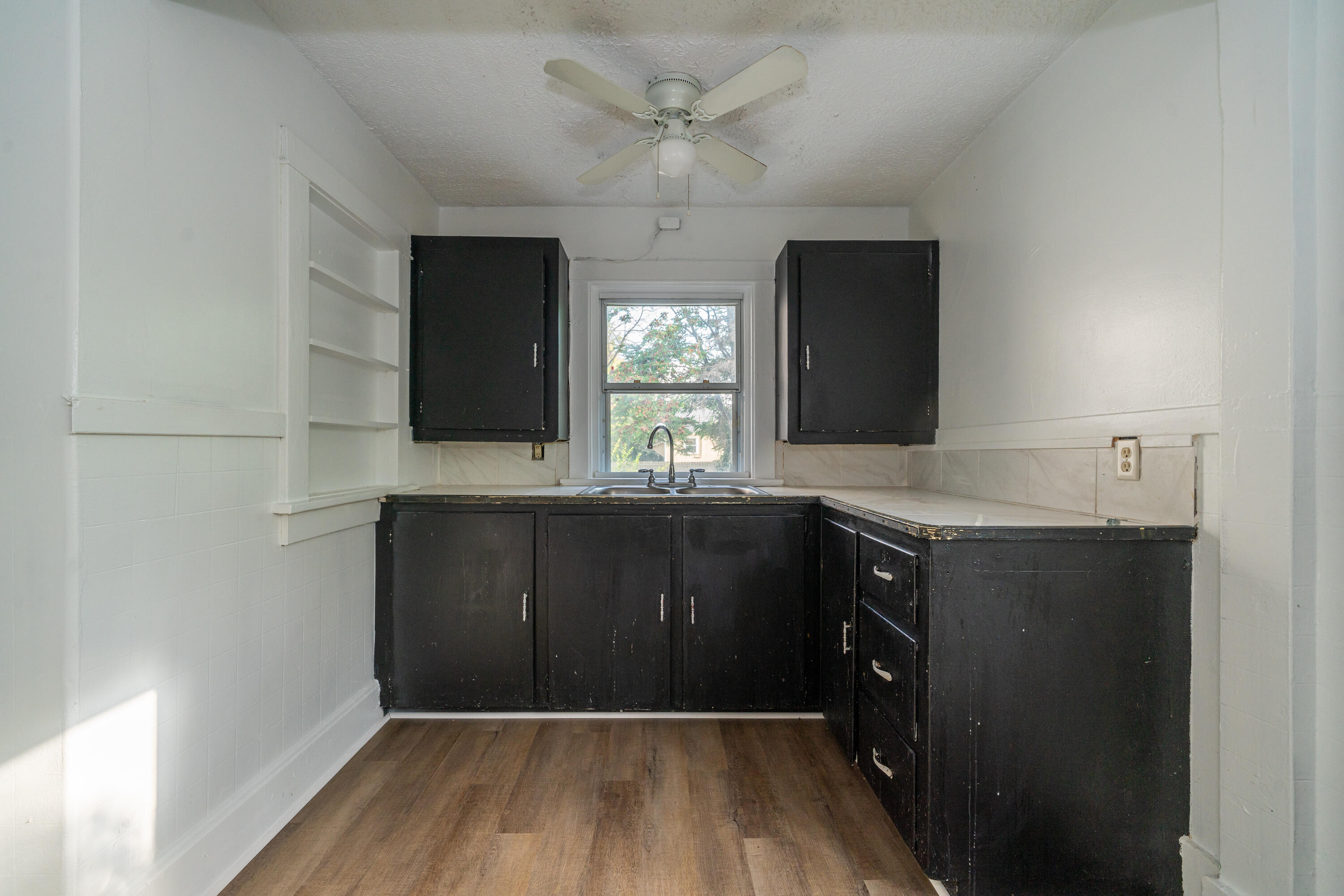 3805 Hoover Avenue, Dayton, Ohio 45402