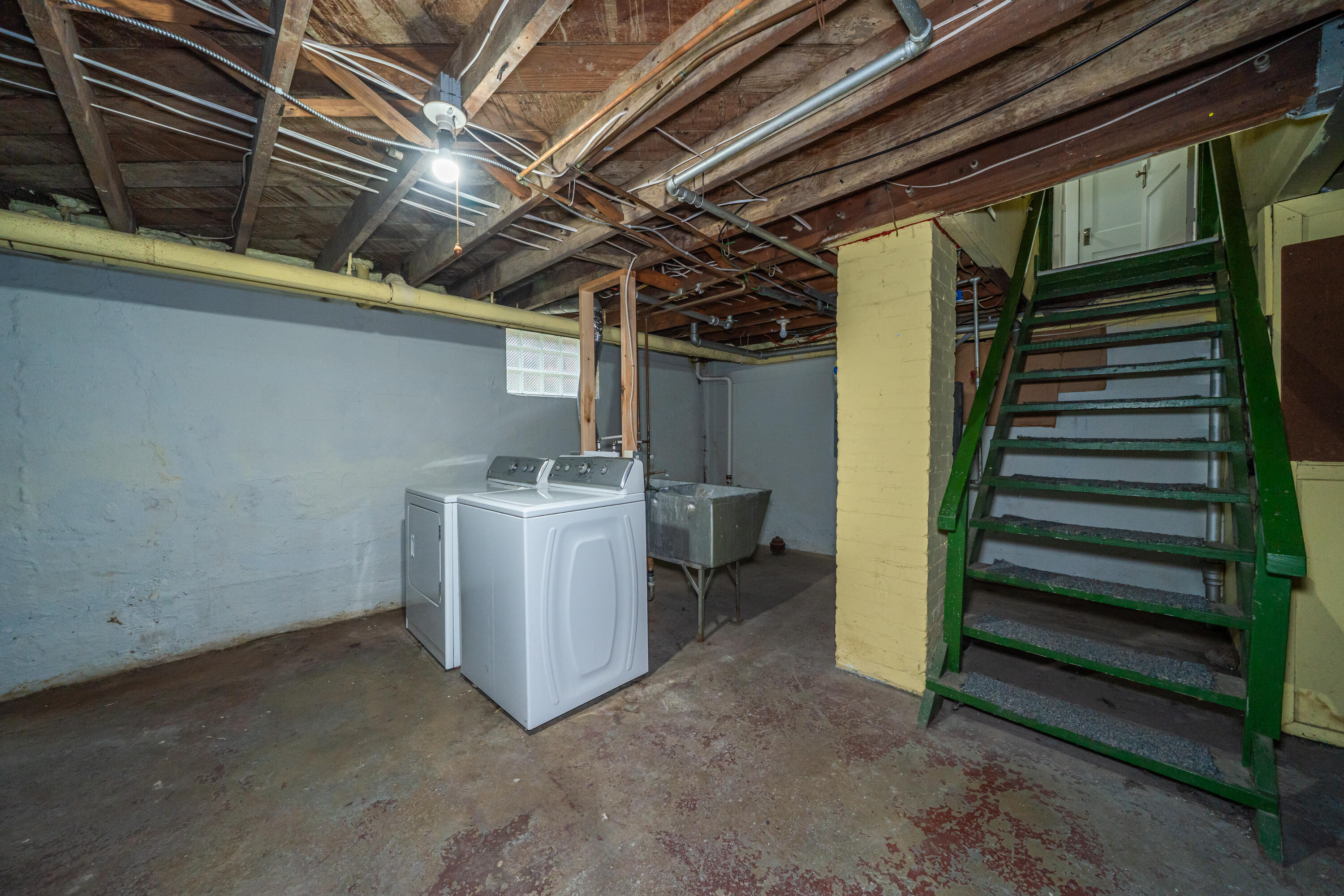 1221 Arbor Avenue, Dayton, Ohio 45420