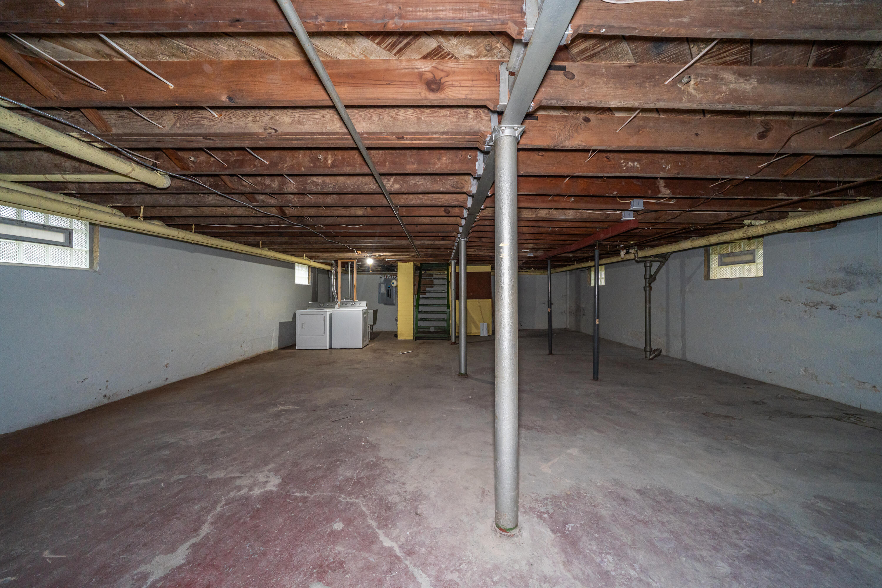 1221 Arbor Avenue, Dayton, Ohio 45420