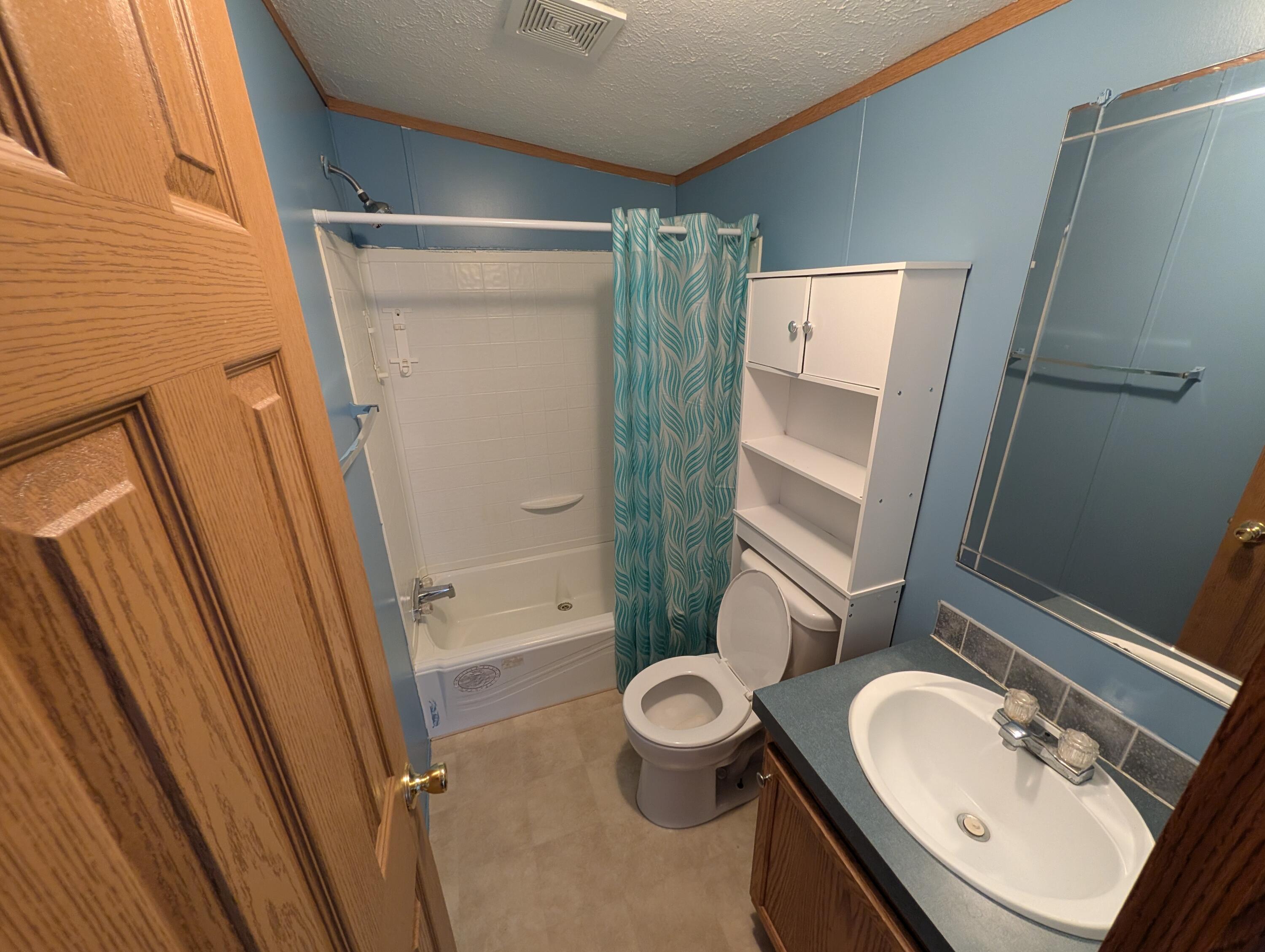 1042 Apple Blossom Lane Lane, Sidney, Ohio 45365