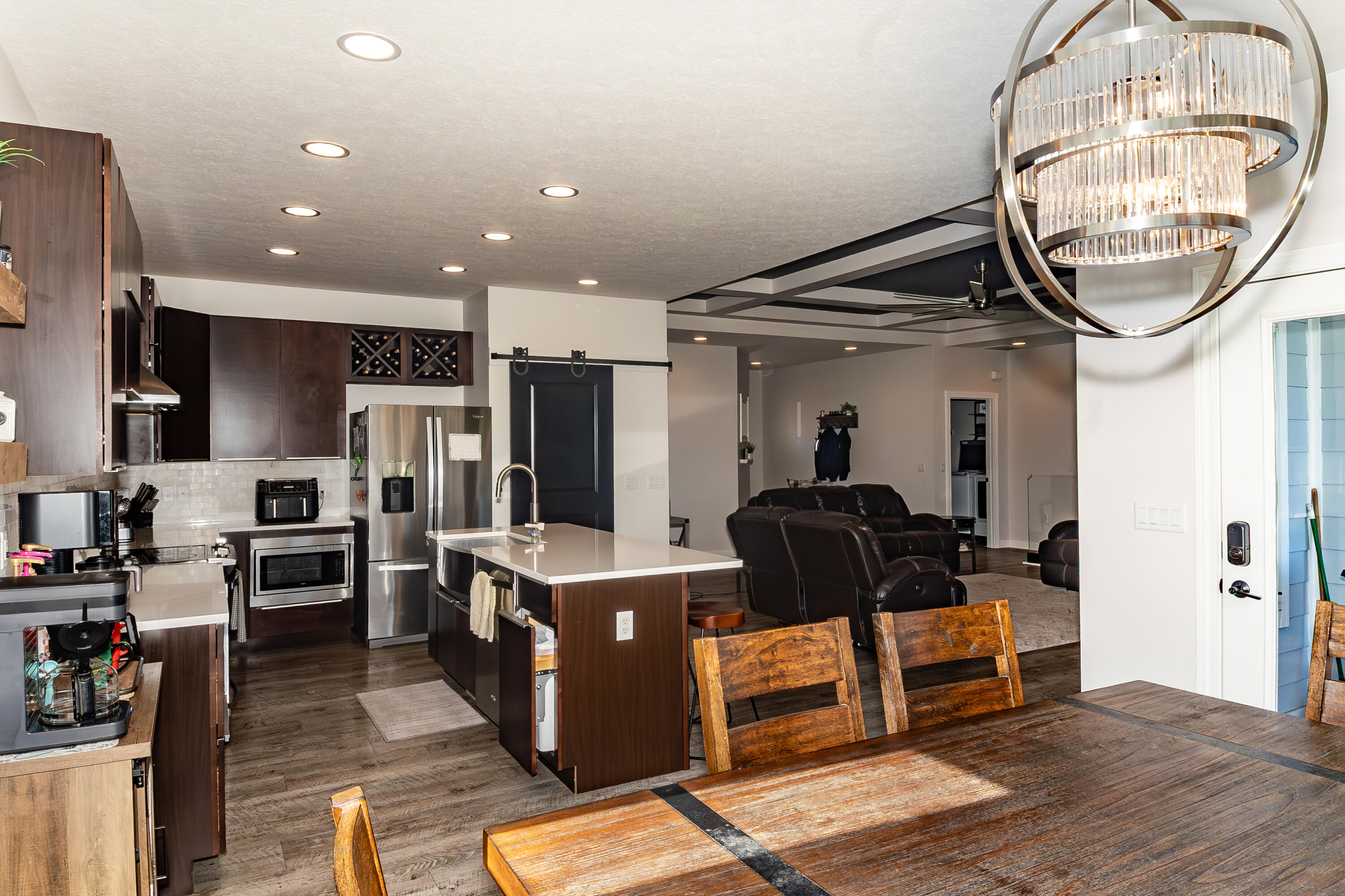 1018 Hunters Ridge Drive, Tipp City, Ohio 45371