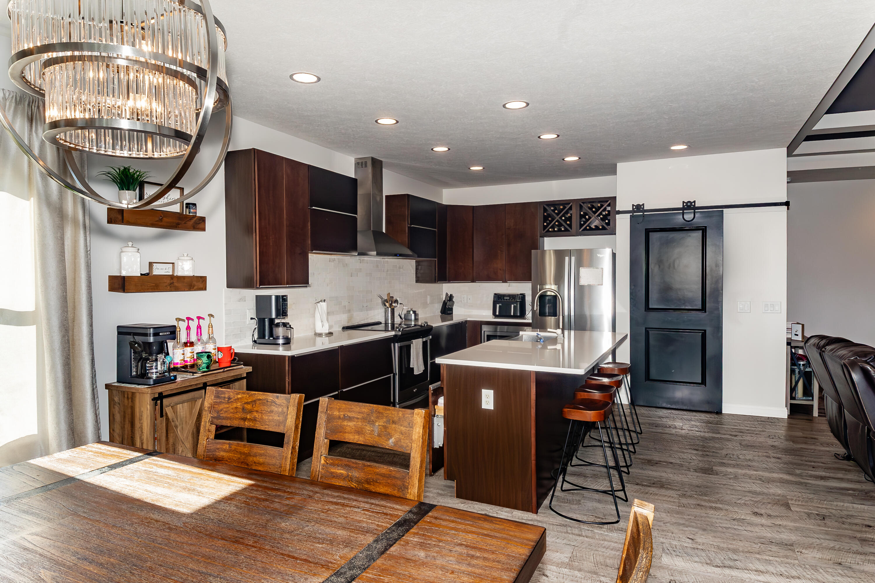 1018 Hunters Ridge Drive, Tipp City, Ohio 45371