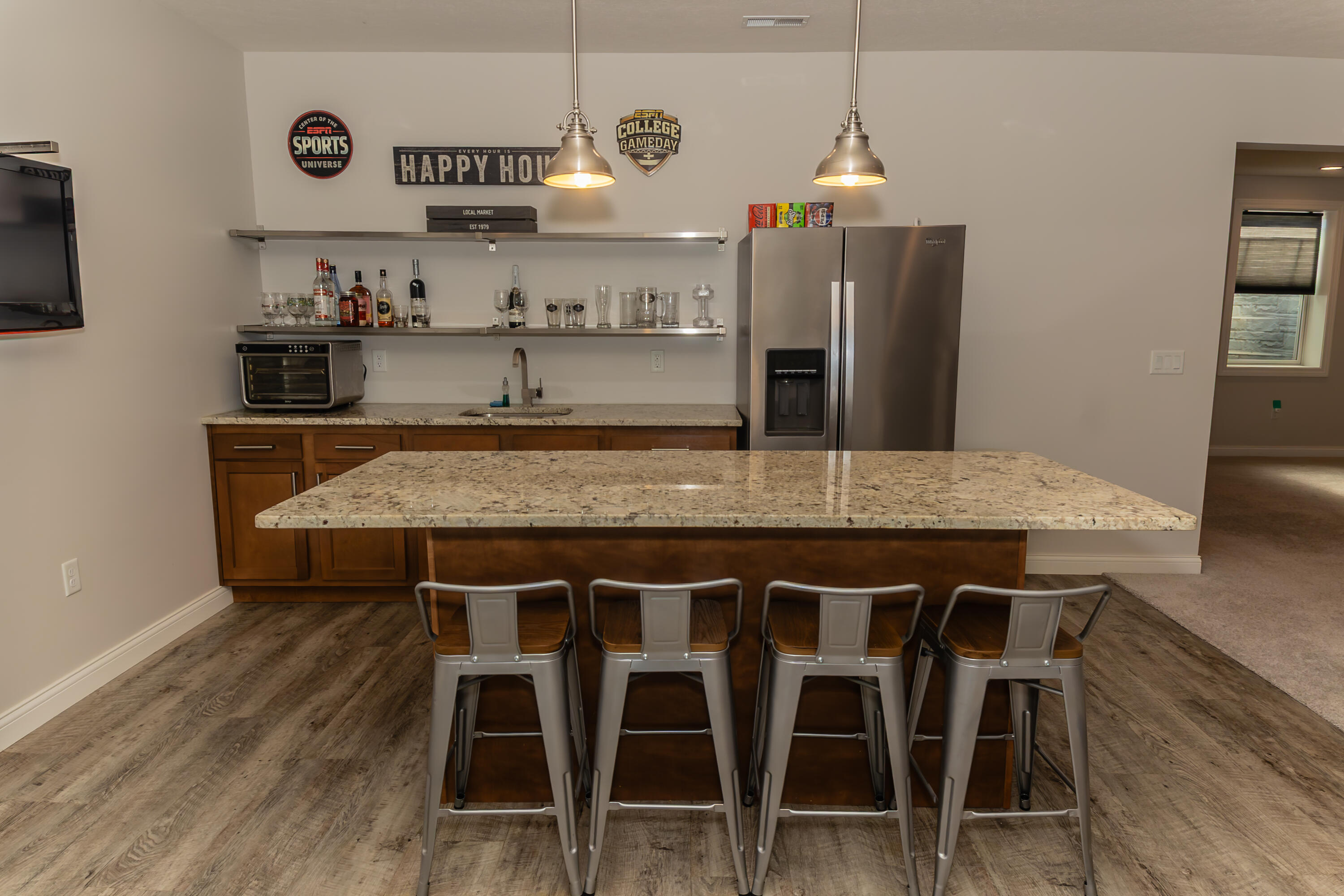 1018 Hunters Ridge Drive, Tipp City, Ohio 45371