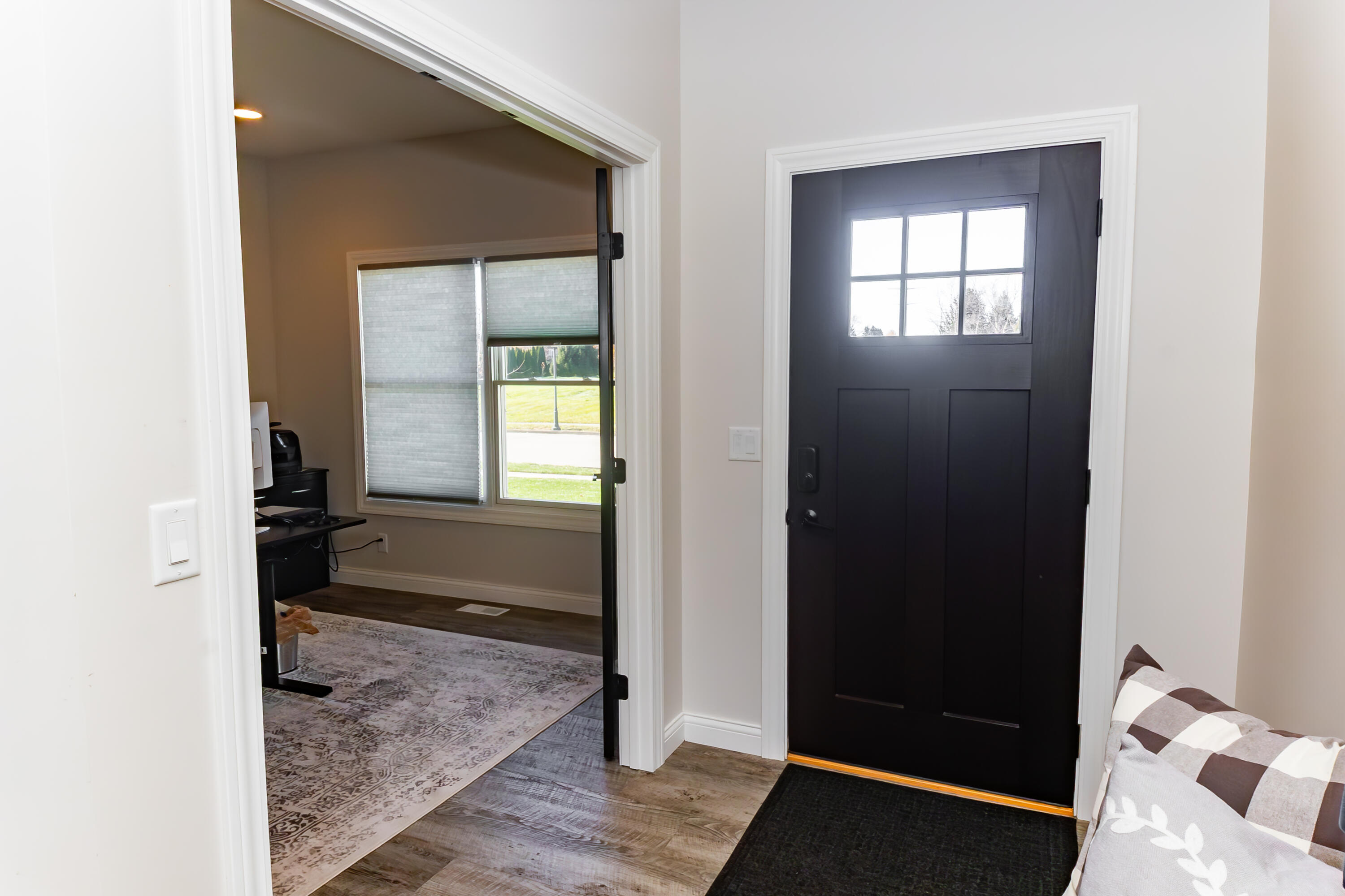 1018 Hunters Ridge Drive, Tipp City, Ohio 45371