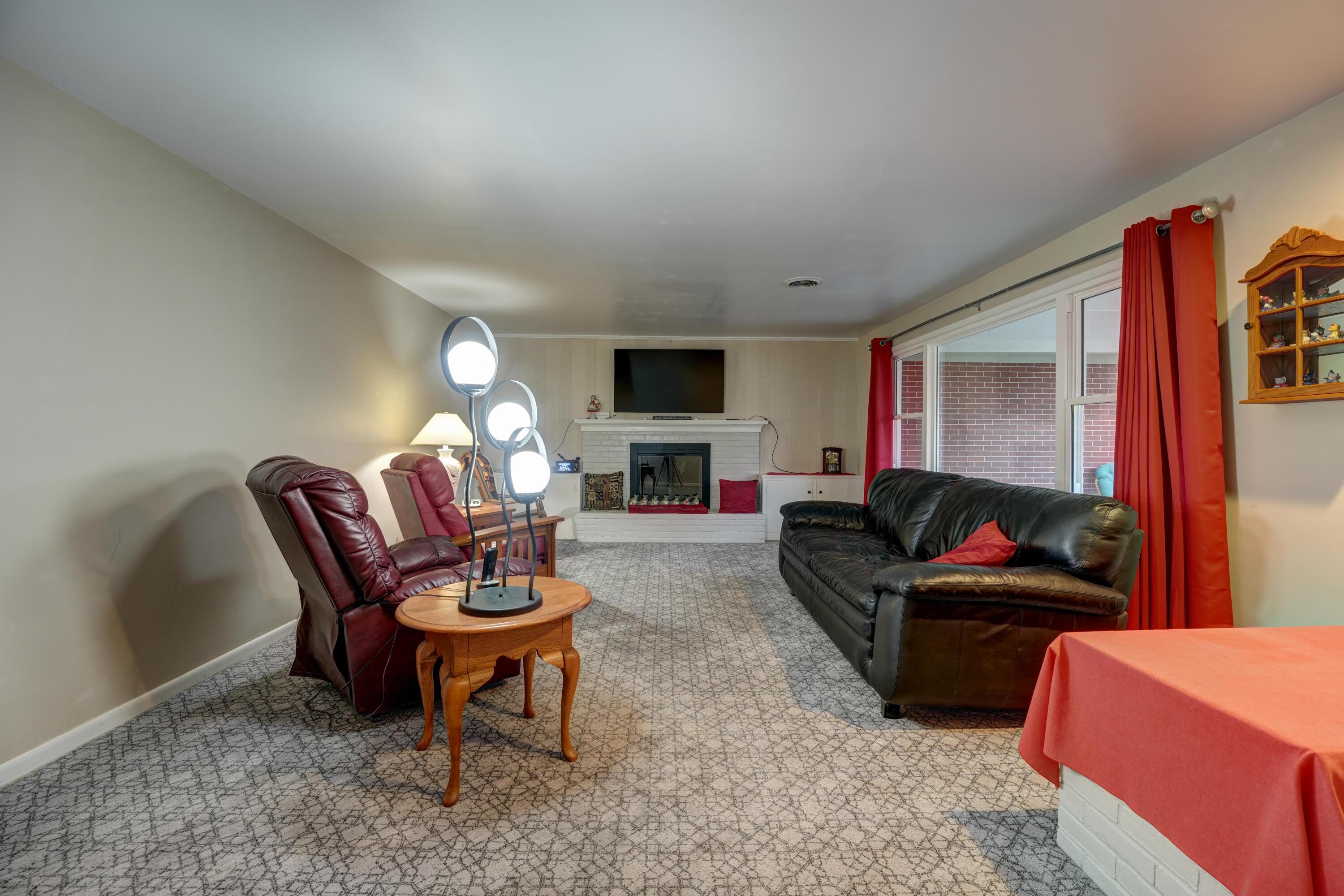 221 Hickory Drive, Greenville, Ohio 45331