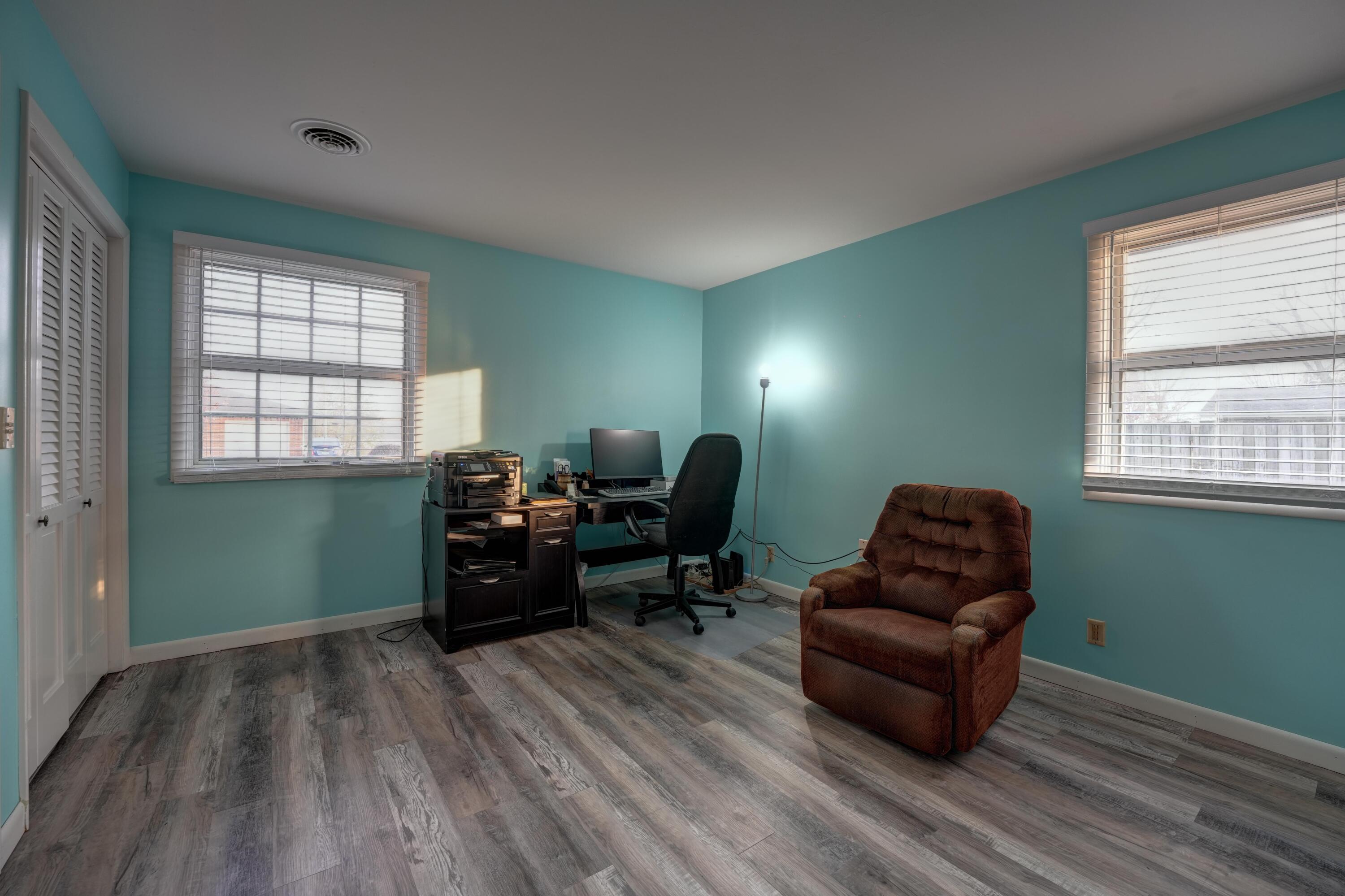 221 Hickory Drive, Greenville, Ohio 45331