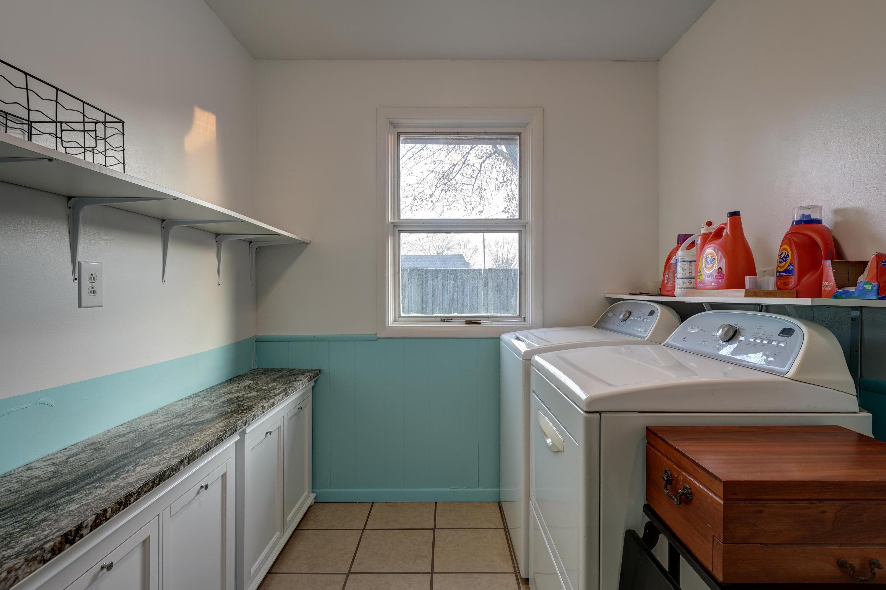 221 Hickory Drive, Greenville, Ohio 45331