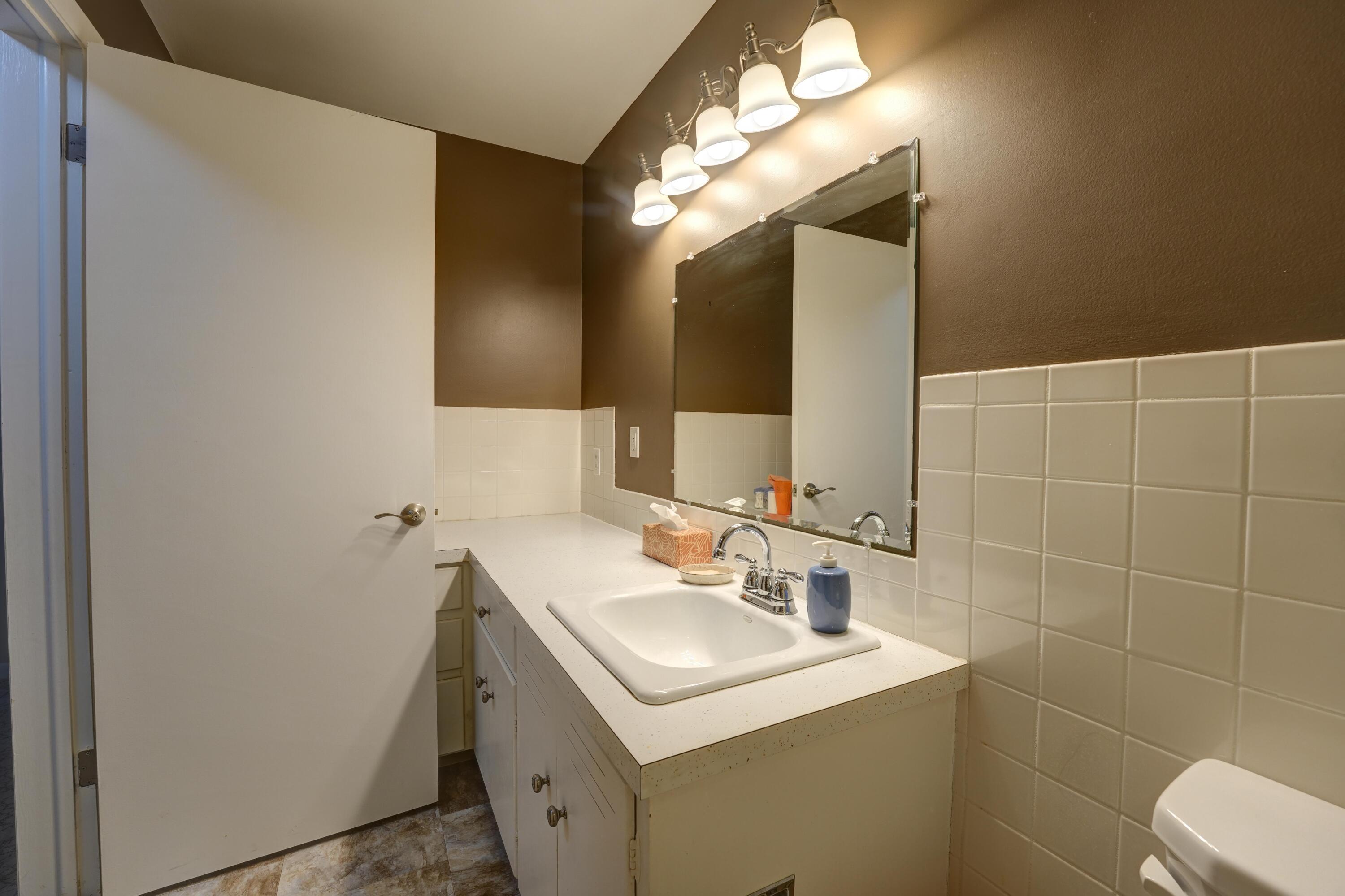 221 Hickory Drive, Greenville, Ohio 45331