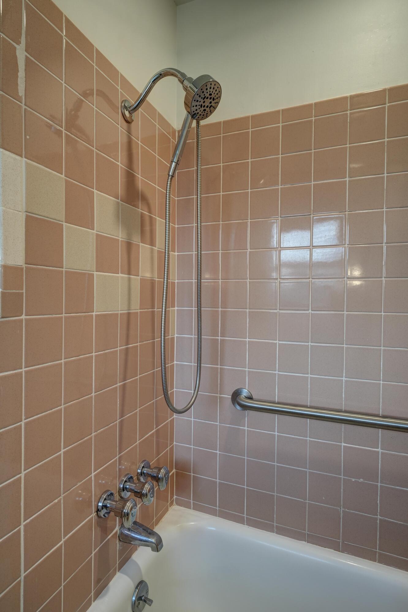 221 Hickory Drive, Greenville, Ohio 45331