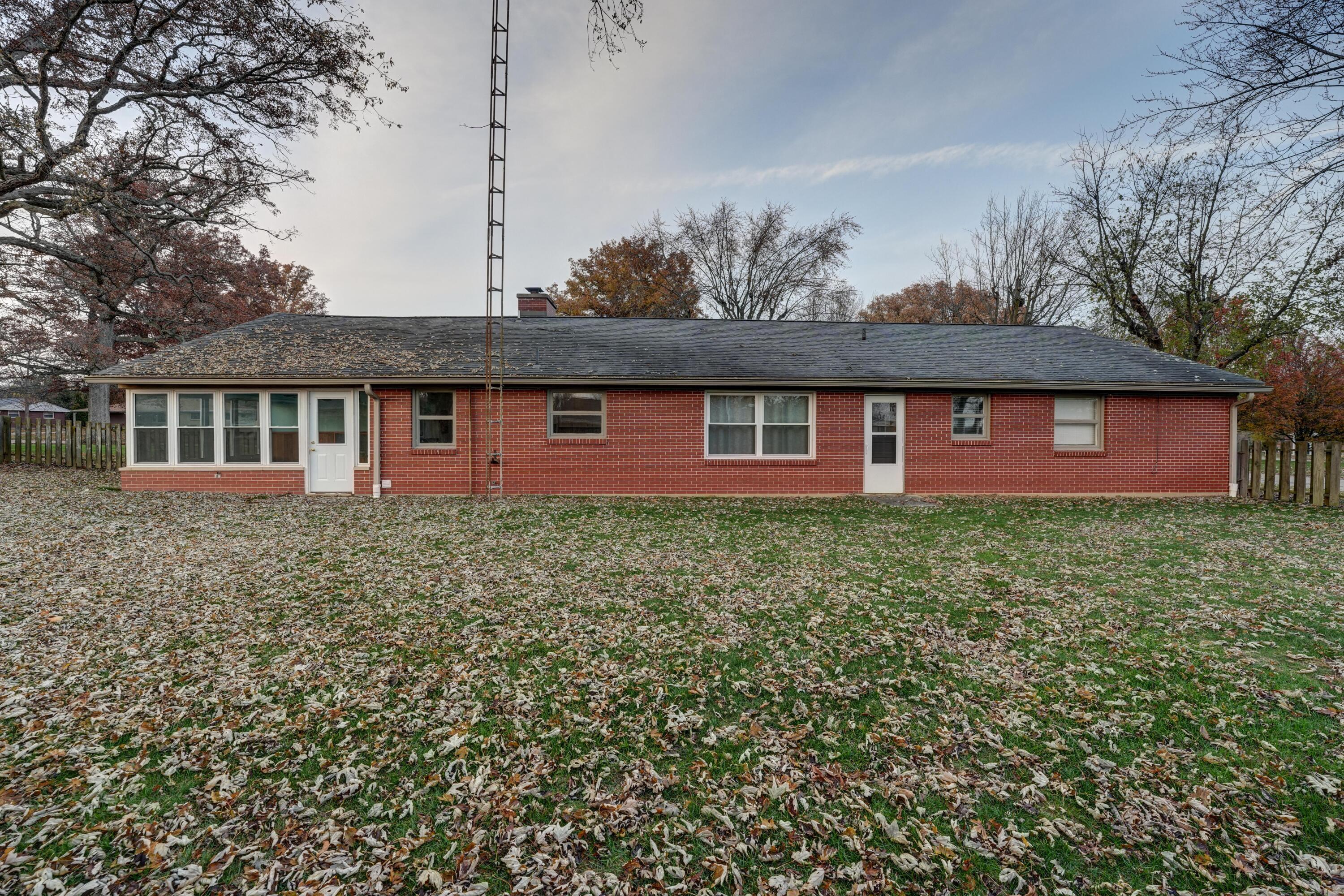 221 Hickory Drive, Greenville, Ohio 45331