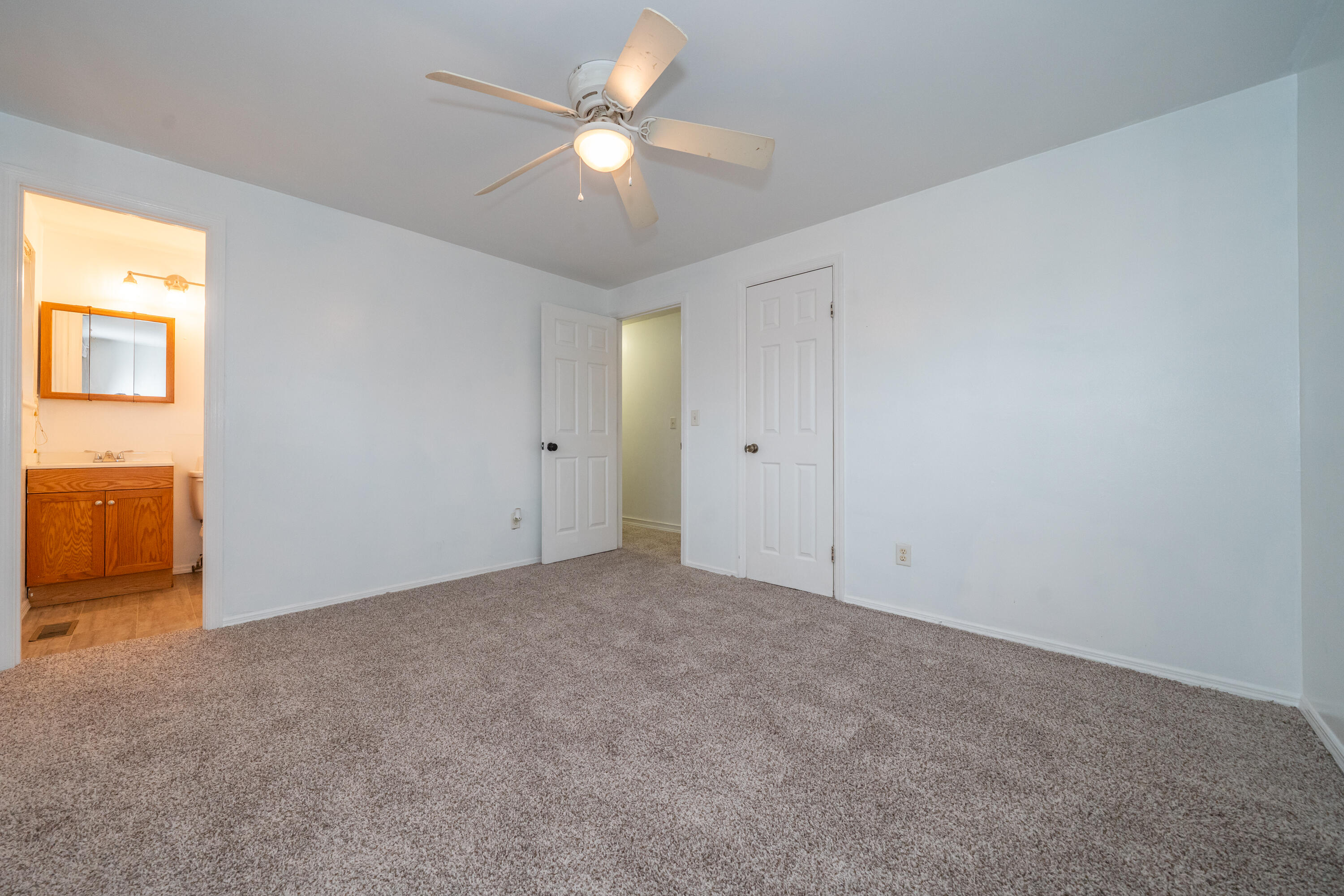 6773 Summerdale Drive, Huber Heights, Ohio 45424