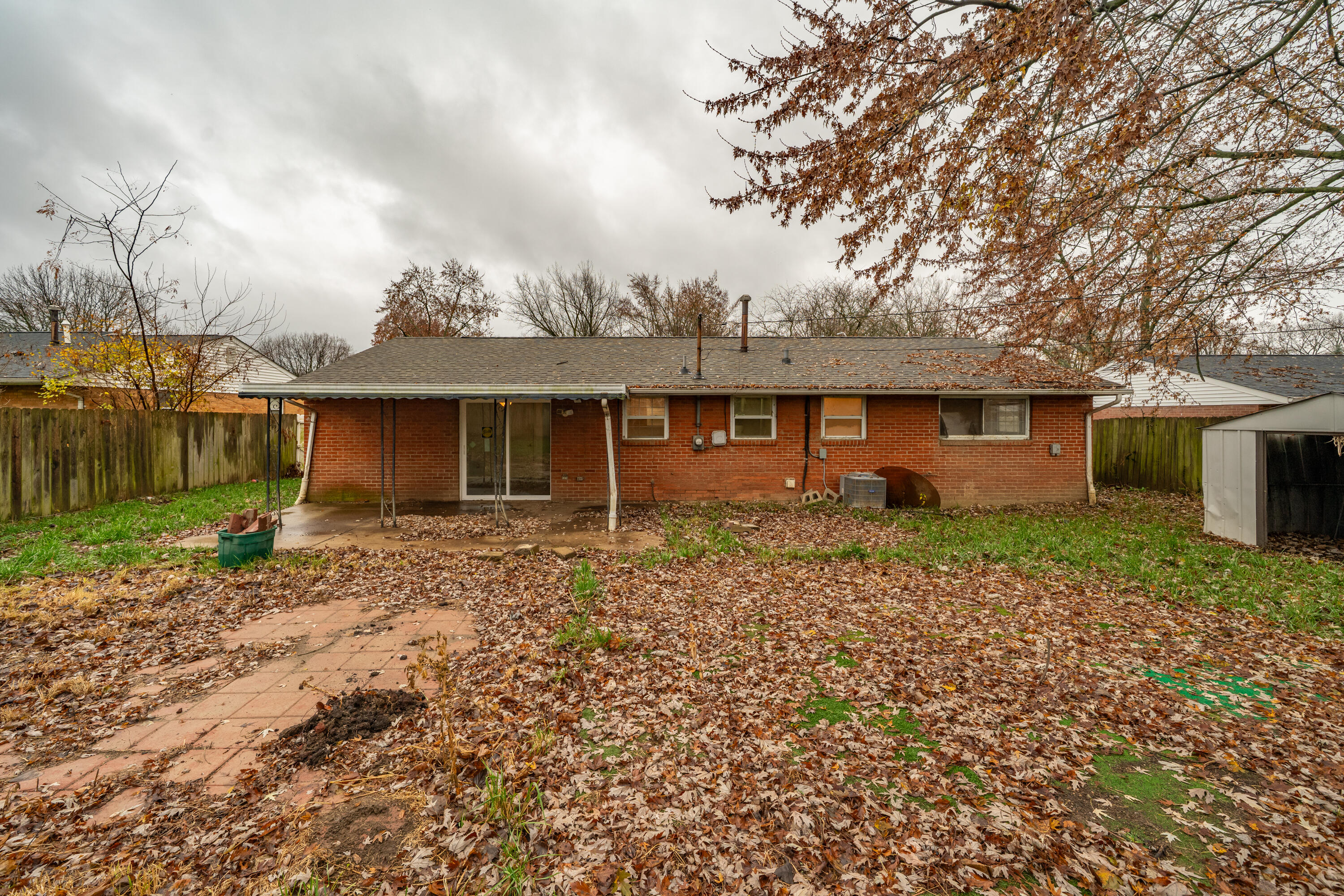 6773 Summerdale Drive, Huber Heights, Ohio 45424