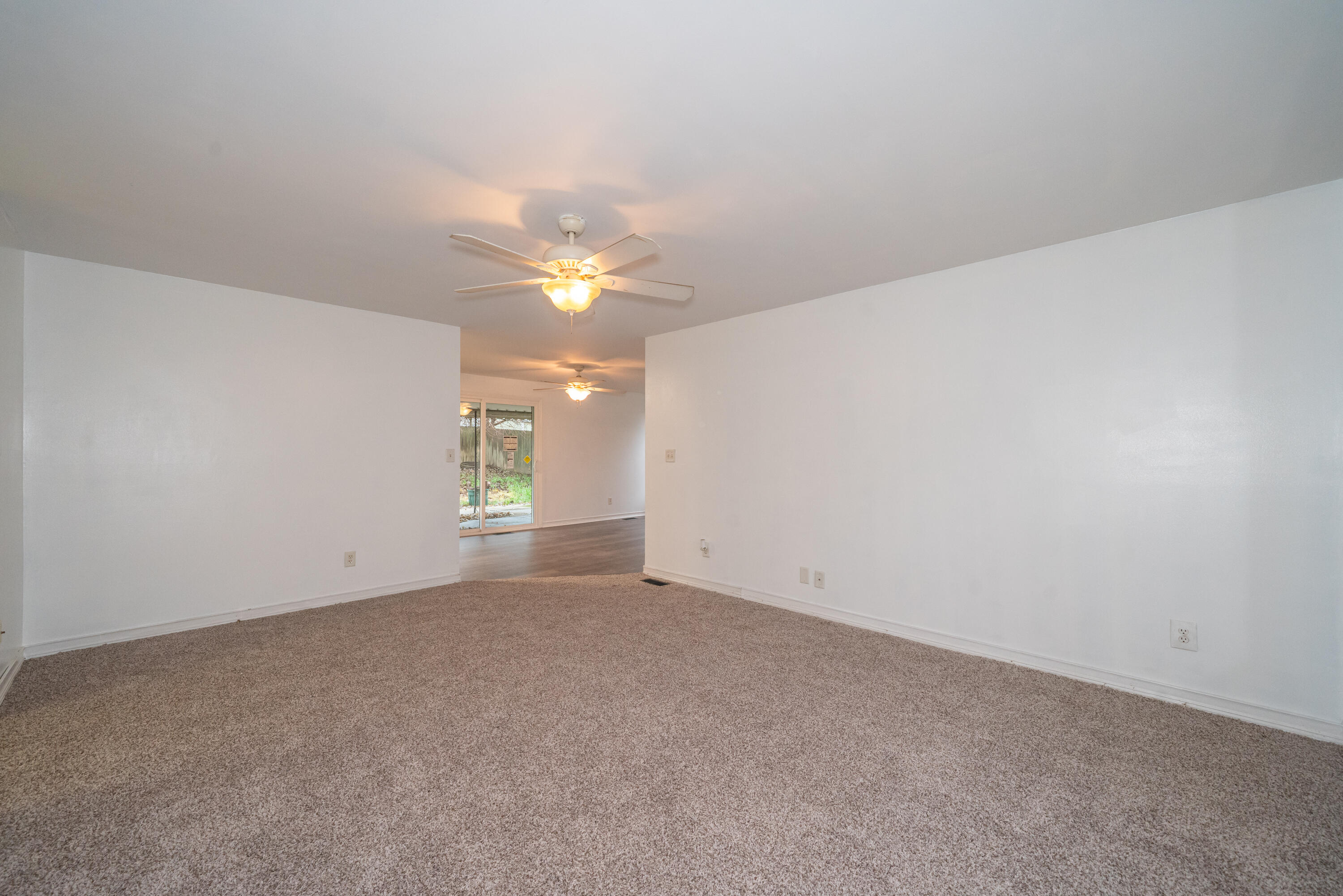 6773 Summerdale Drive, Huber Heights, Ohio 45424