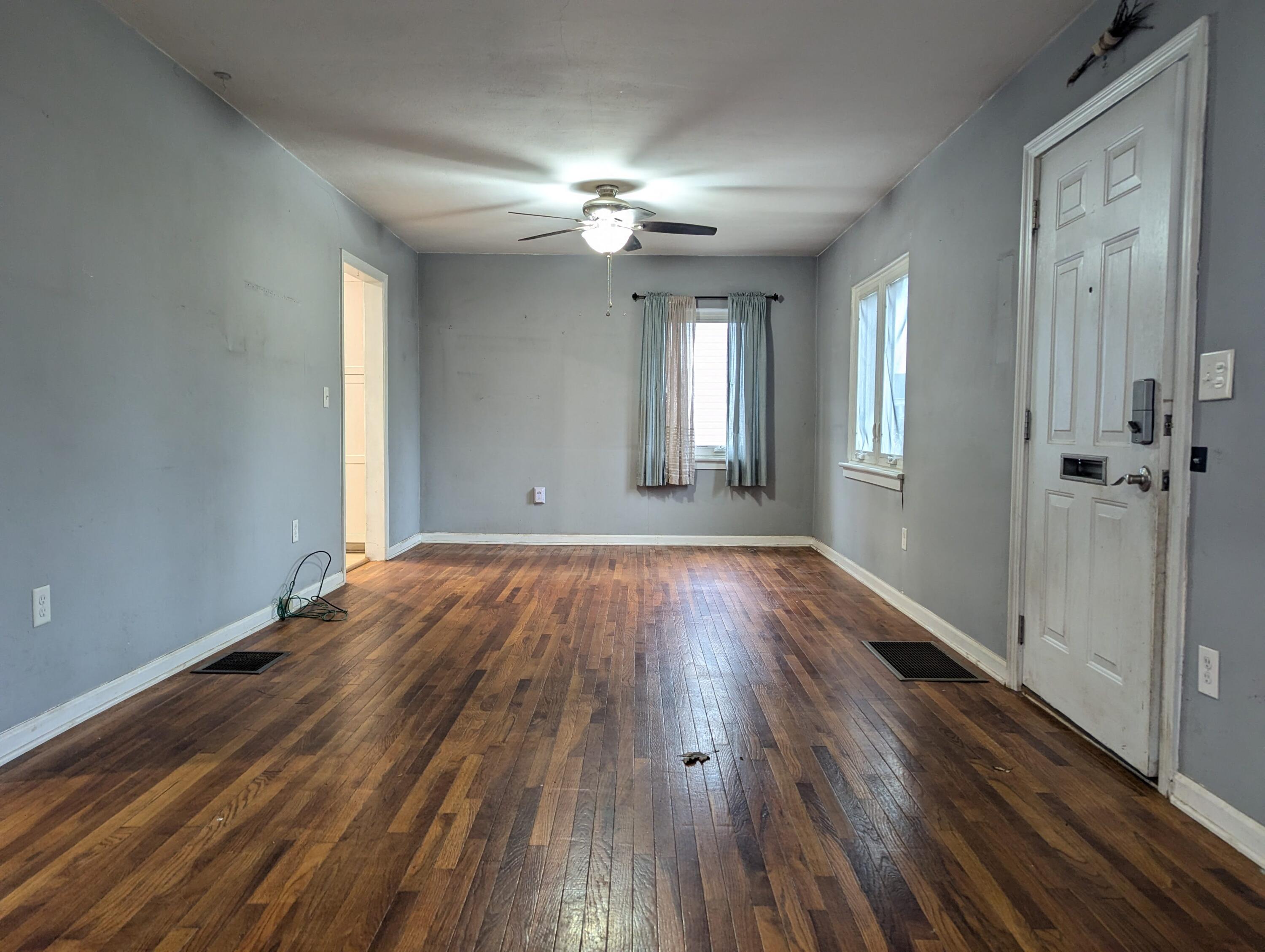 2434 Irwin Avenue, Springfield, Ohio 45505