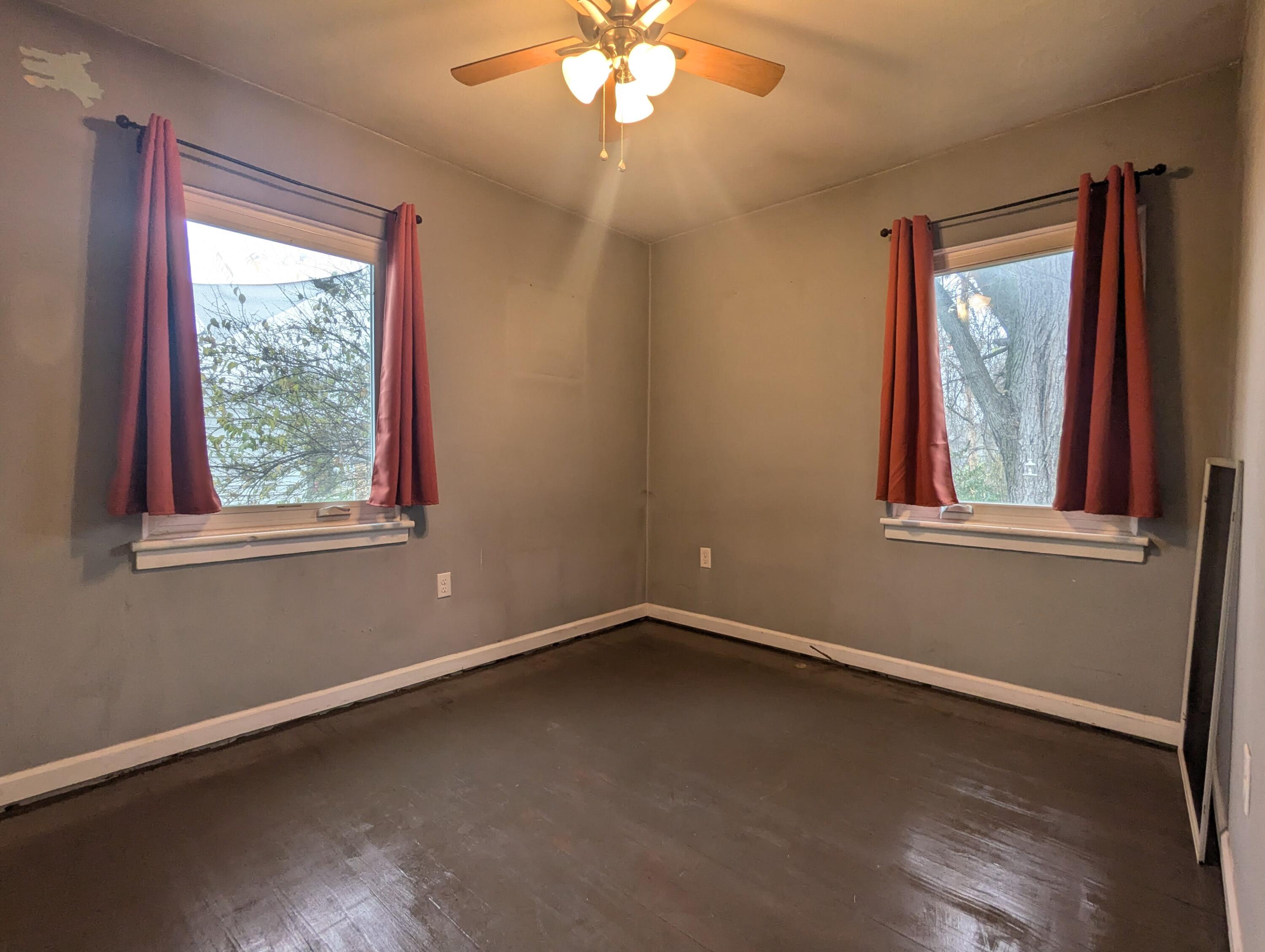 2434 Irwin Avenue, Springfield, Ohio 45505