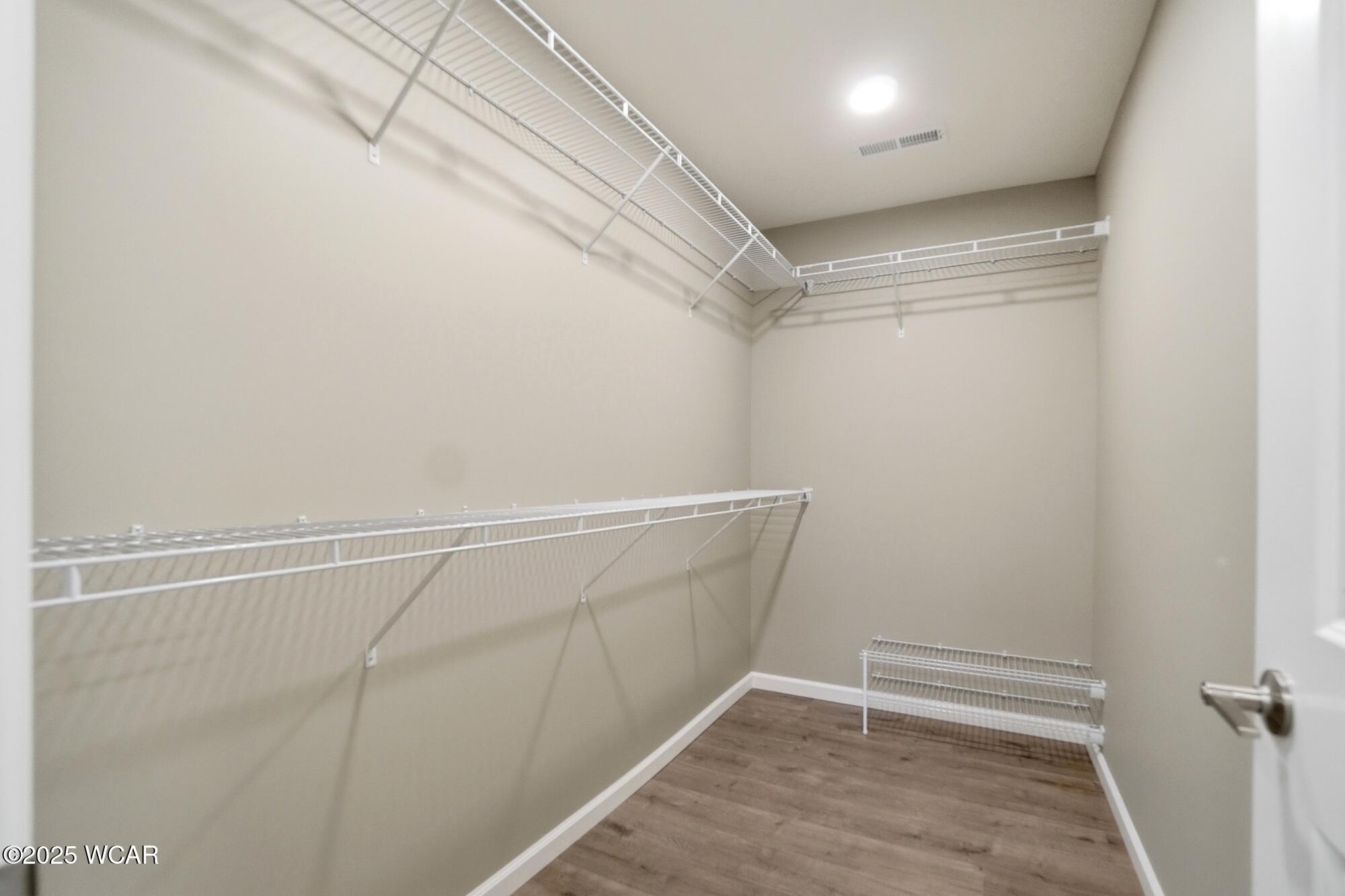 2888 Autumn Lake Drive, Lima, Ohio