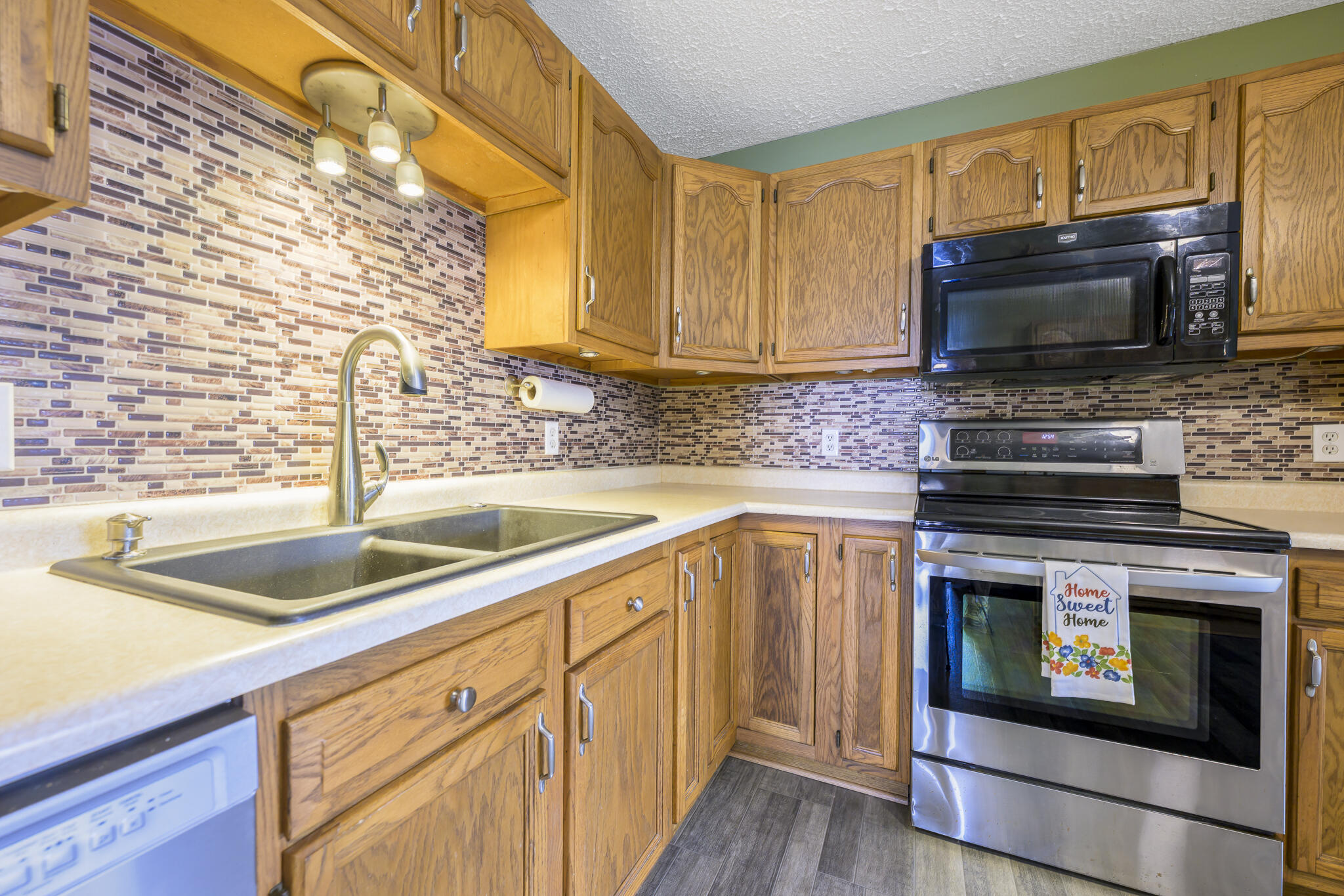 262 Main Street, West Mansfield, Ohio 43358