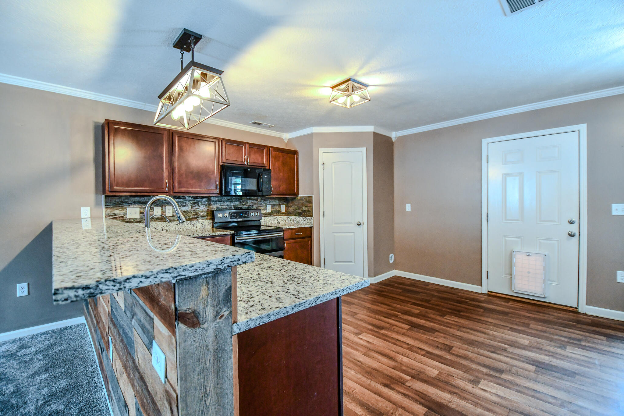 268 Hampton Trail, Springfield, Ohio 45502