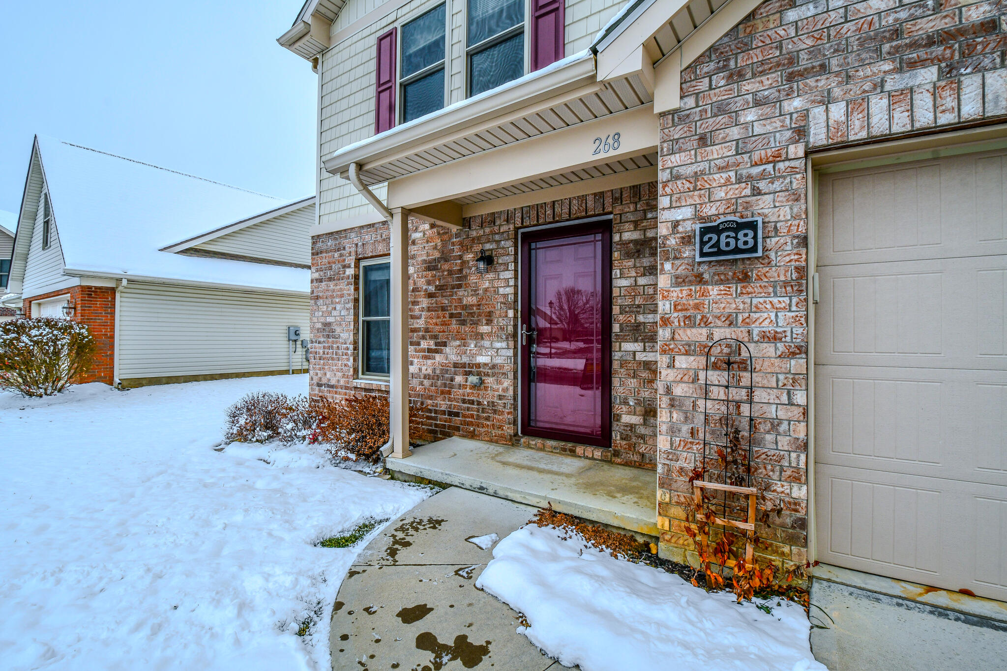 268 Hampton Trail, Springfield, Ohio 45502