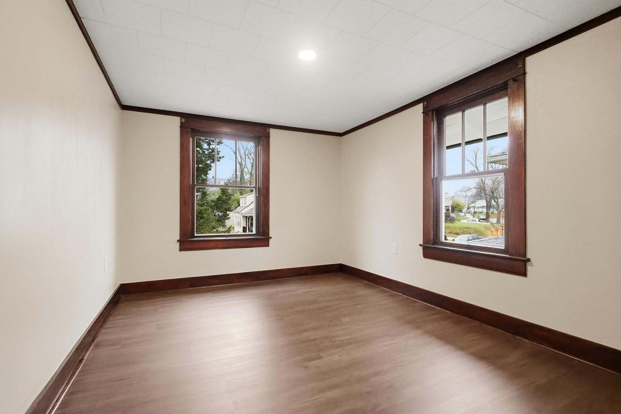 1224 Glenmore Drive, Springfield, Ohio 45503