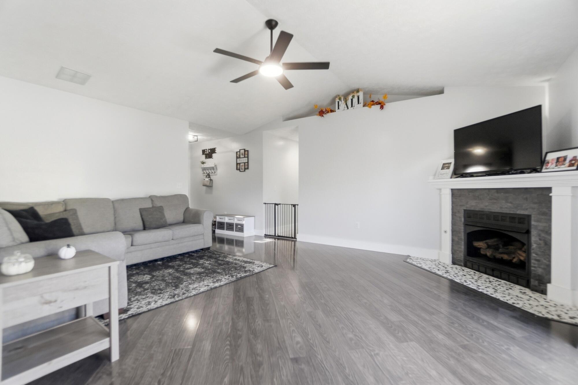 107 Marilyn Way, Brookville, Ohio 45309