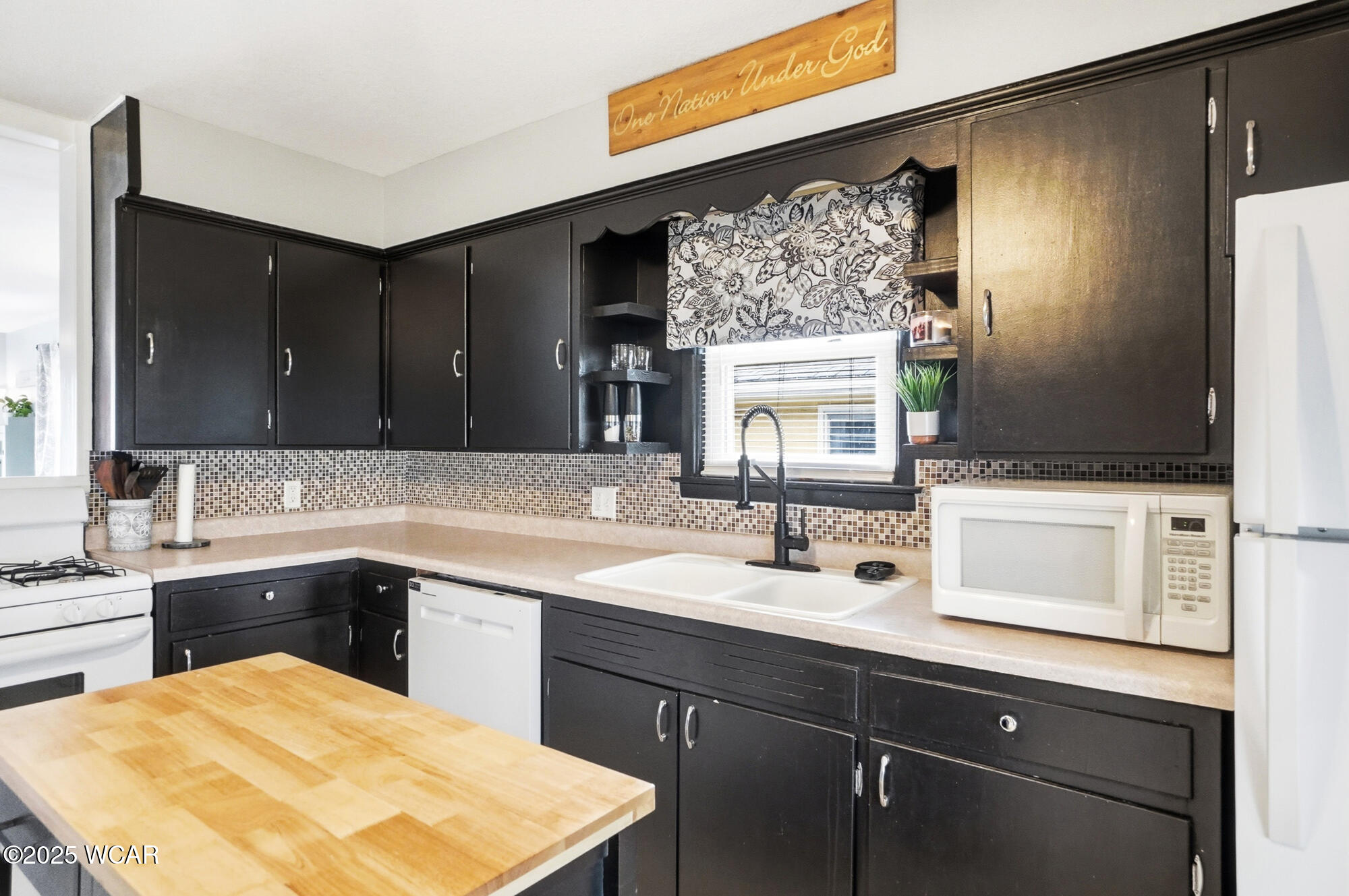 812 Ashton Avenue, Lima, Ohio