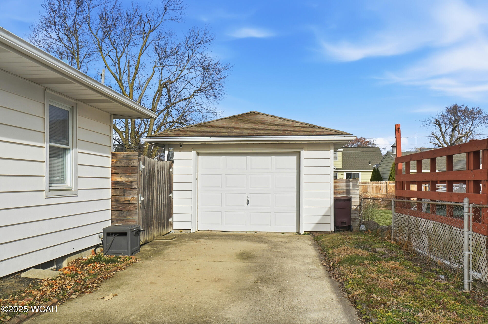 812 Ashton Avenue, Lima, Ohio