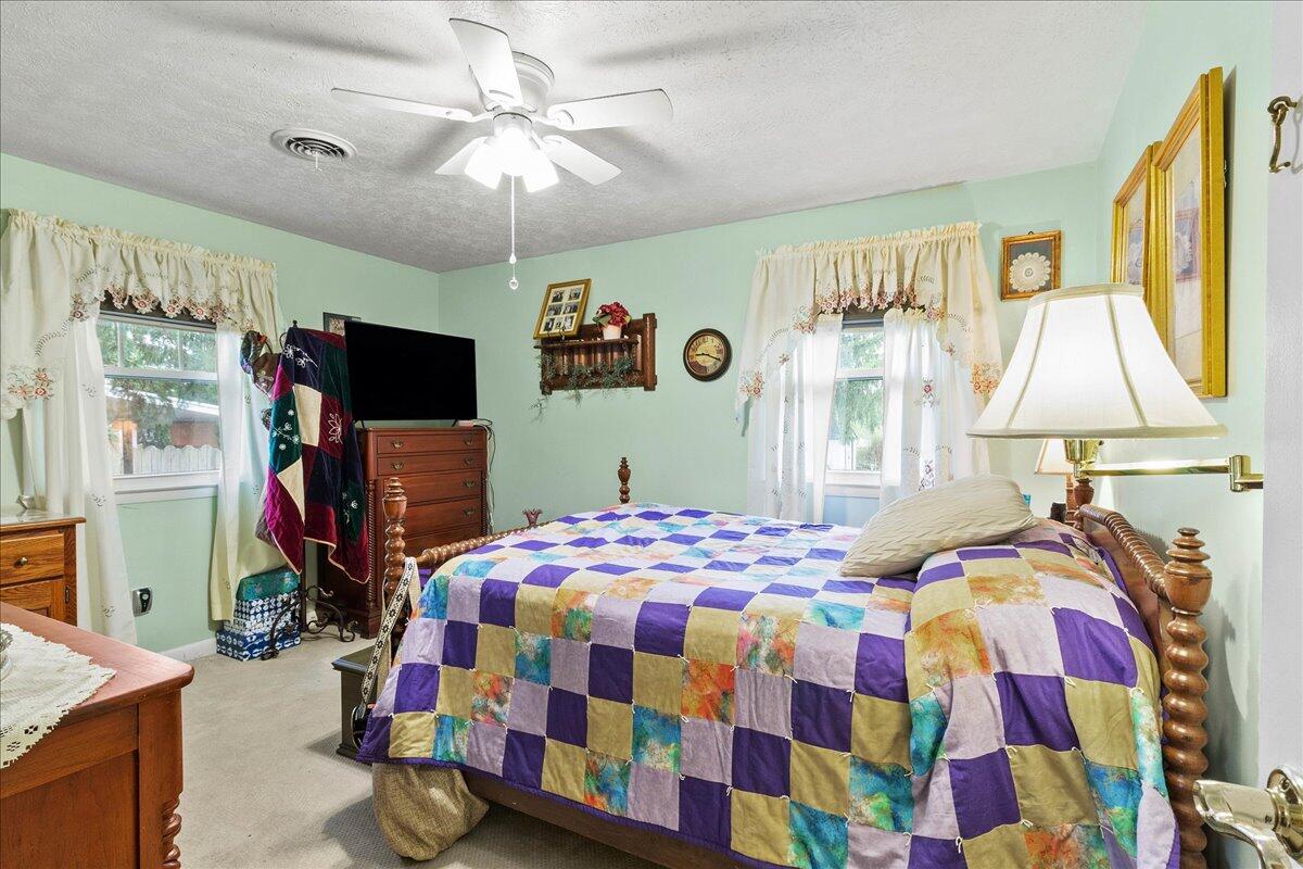 211 Grant Street, Christiansburg, Ohio 45389