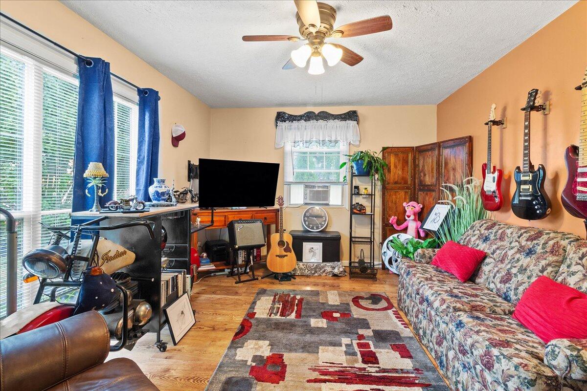 211 Grant Street, Christiansburg, Ohio 45389