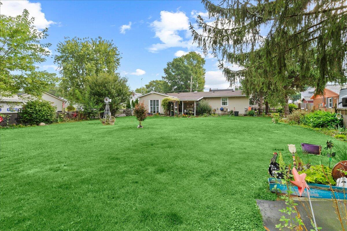 211 Grant Street, Christiansburg, Ohio 45389