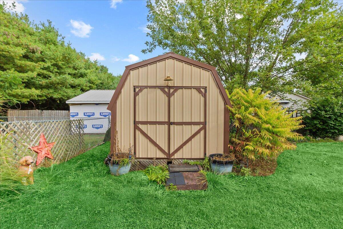 211 Grant Street, Christiansburg, Ohio 45389