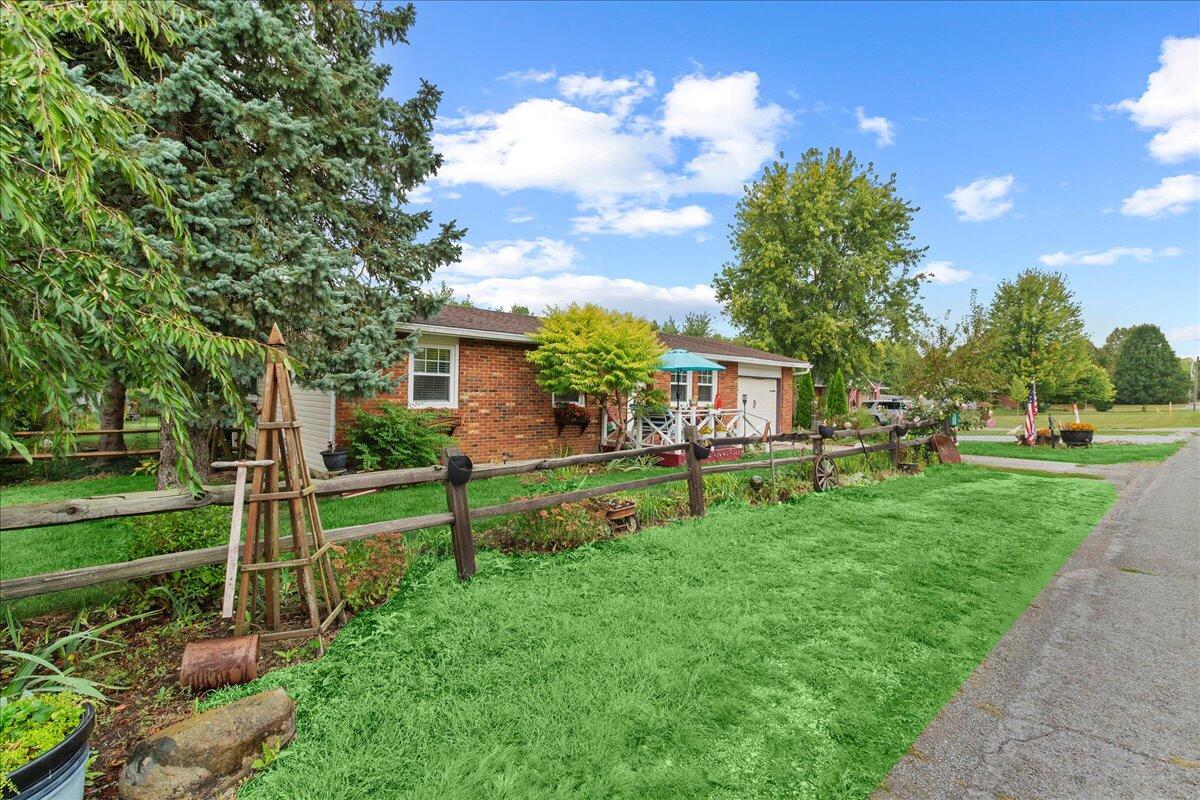 211 Grant Street, Christiansburg, Ohio 45389