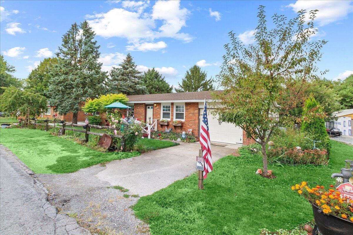 211 Grant Street, Christiansburg, Ohio 45389